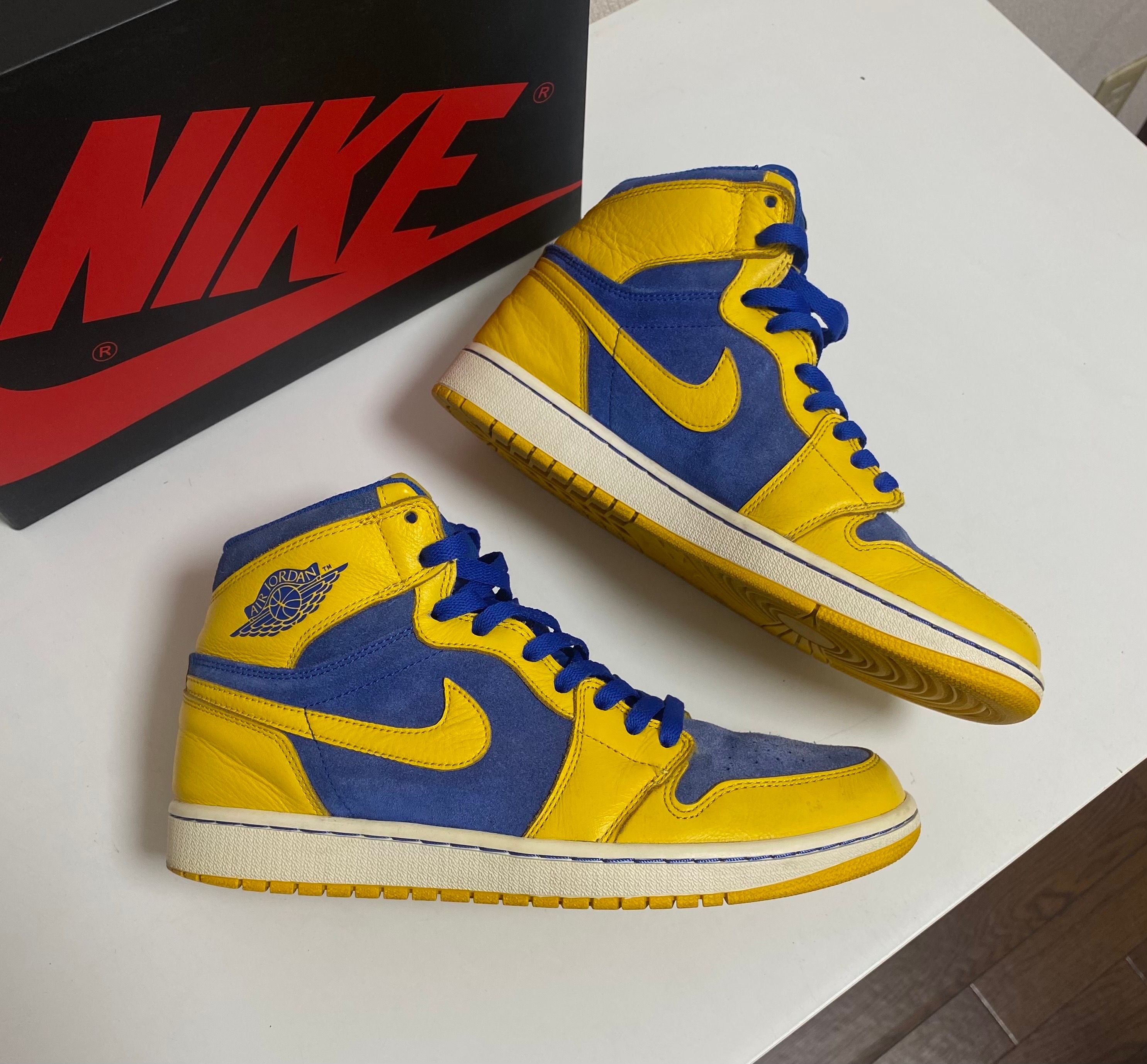 Nike Air Jordan 1 Retro High OG "Laney"