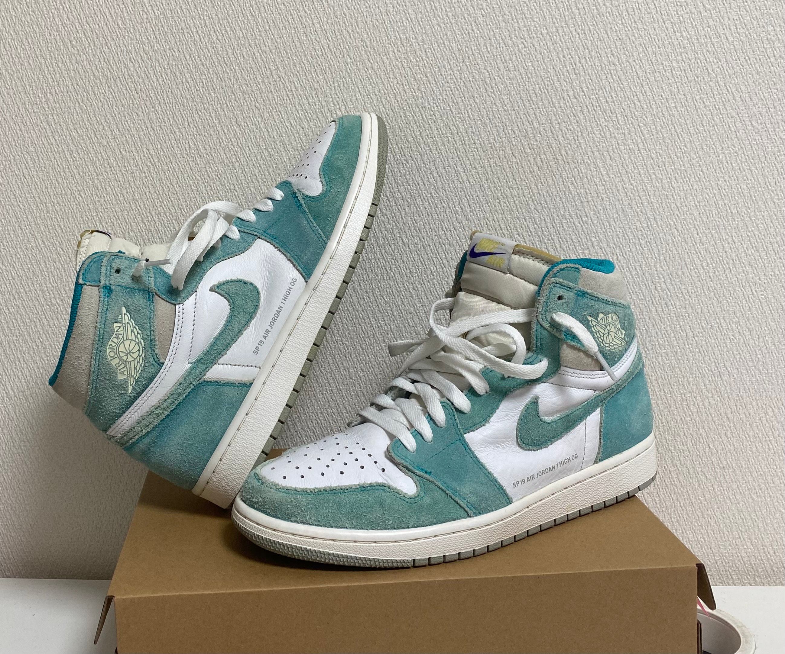 Nike Air Jordan 1 Retro High OG "Turbo Green"