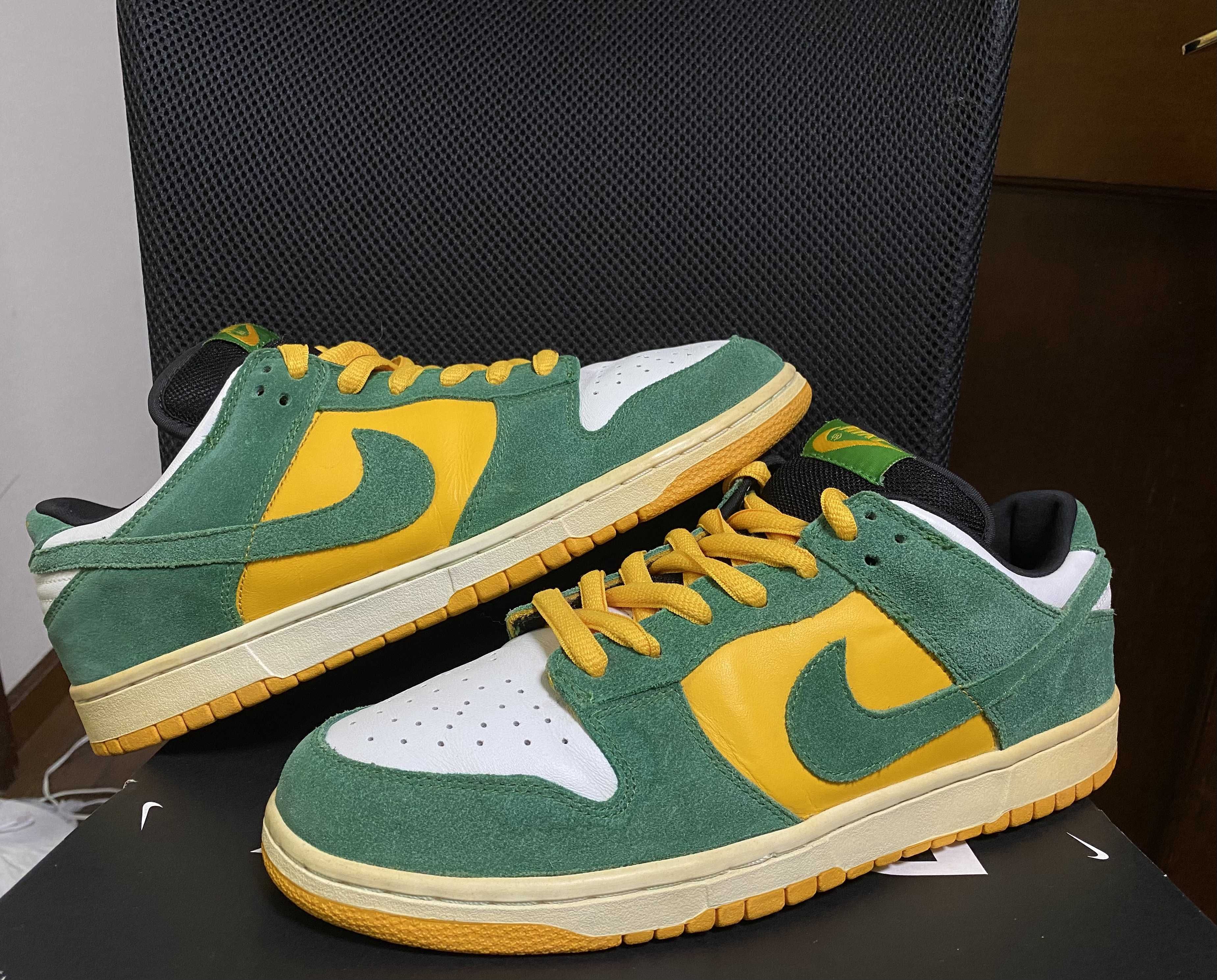 Nike SB Dunk Low Pro "SB Buck" (2003)