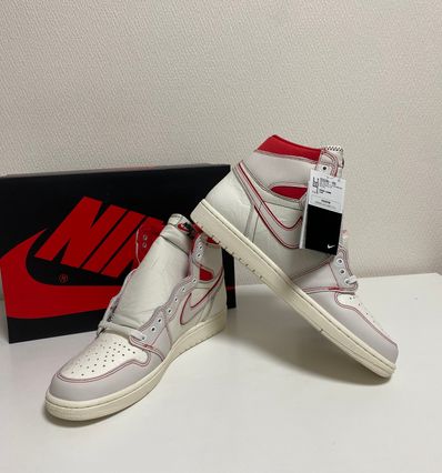 Nike Air Jordan 1 Retro High OG "Sail/University Red"