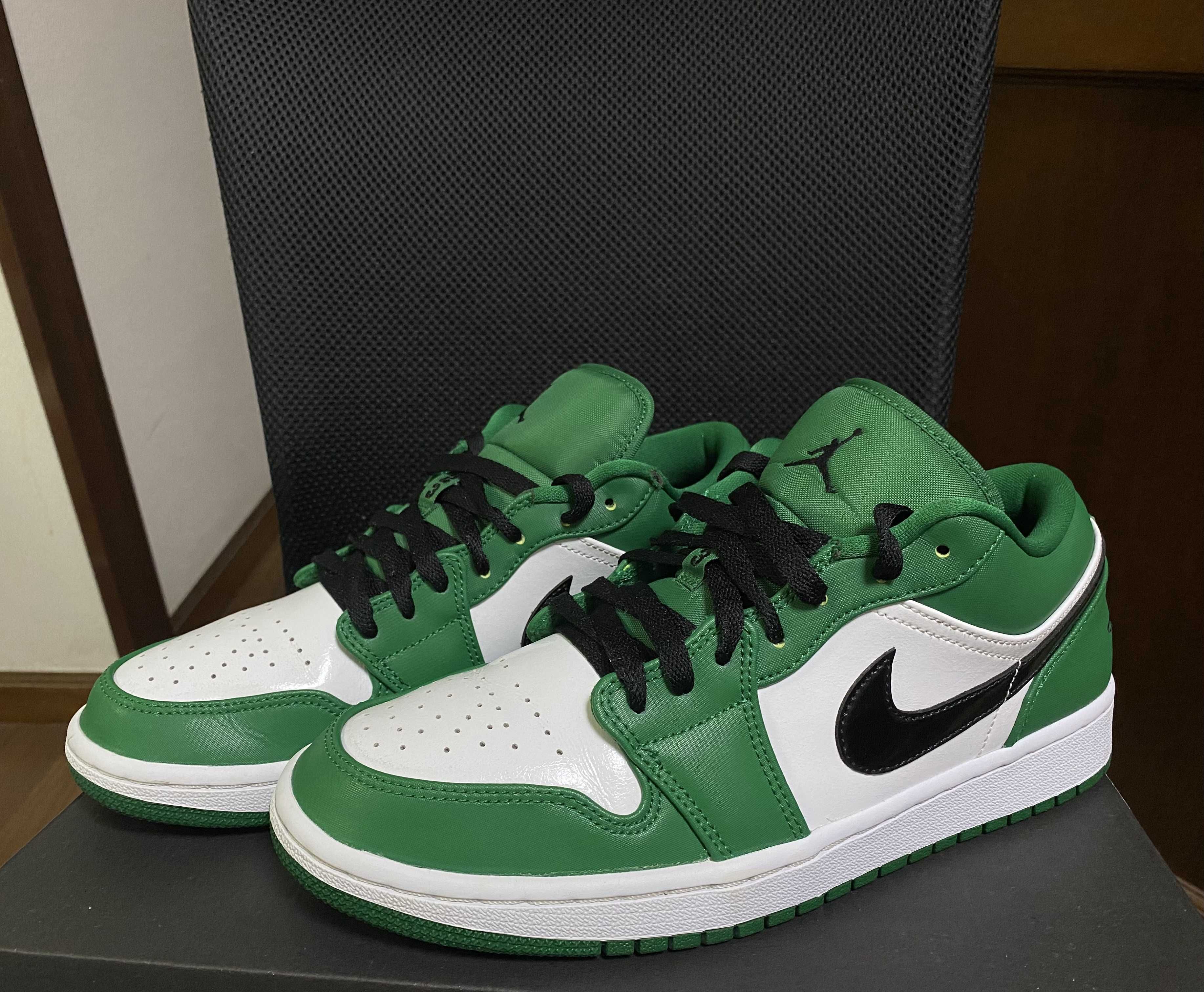 Nike Air Jordan 1 Low "Pine Green/White"