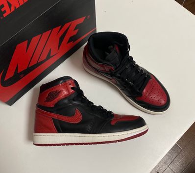 Nike Air Jordan 1 Retro High OG "Bred/Banned"