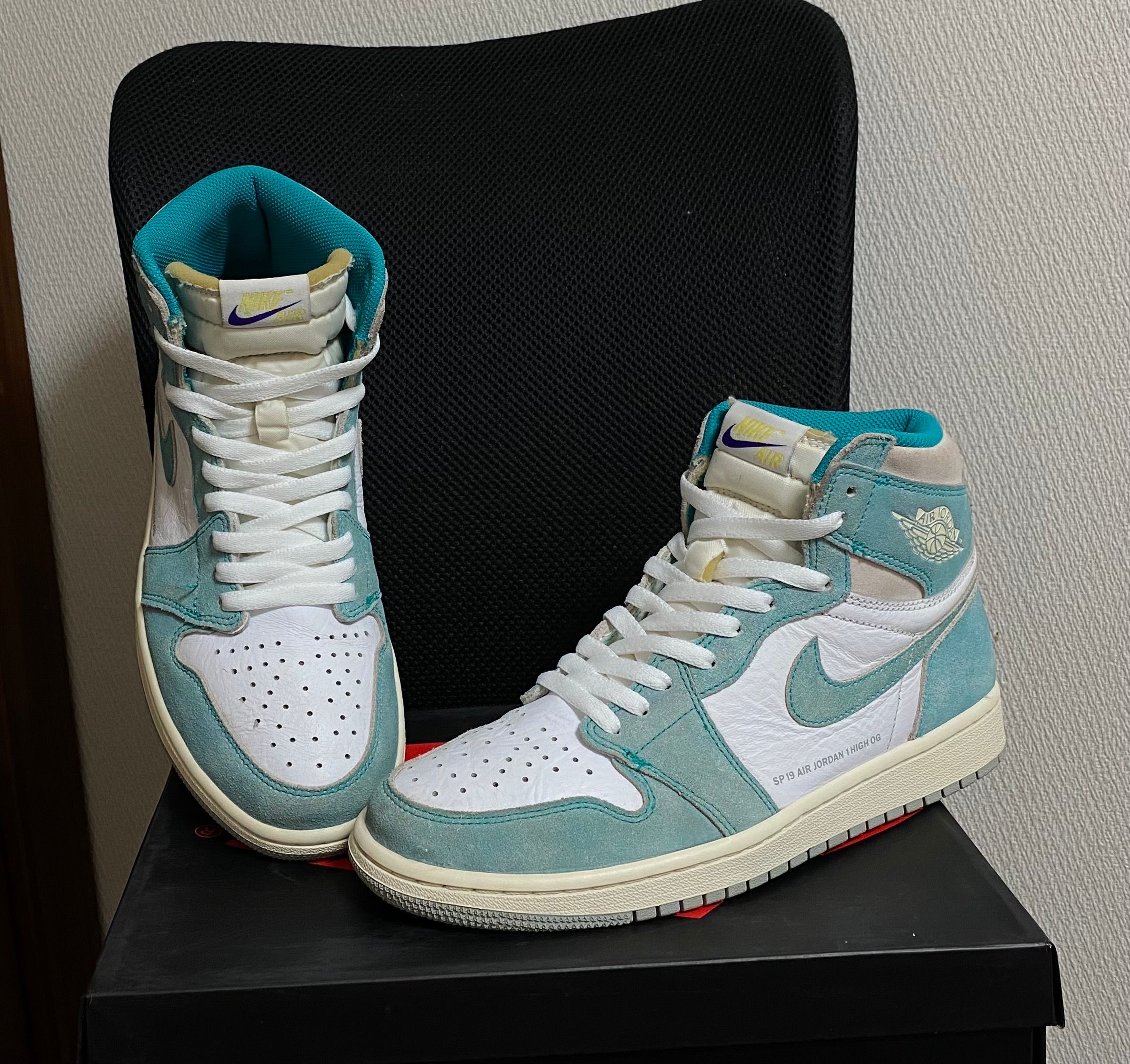 Nike Air Jordan 1 Retro High OG "Turbo Green"