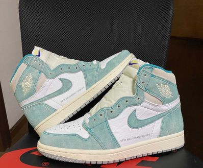 Nike Air Jordan 1 Retro High OG "Turbo Green"
