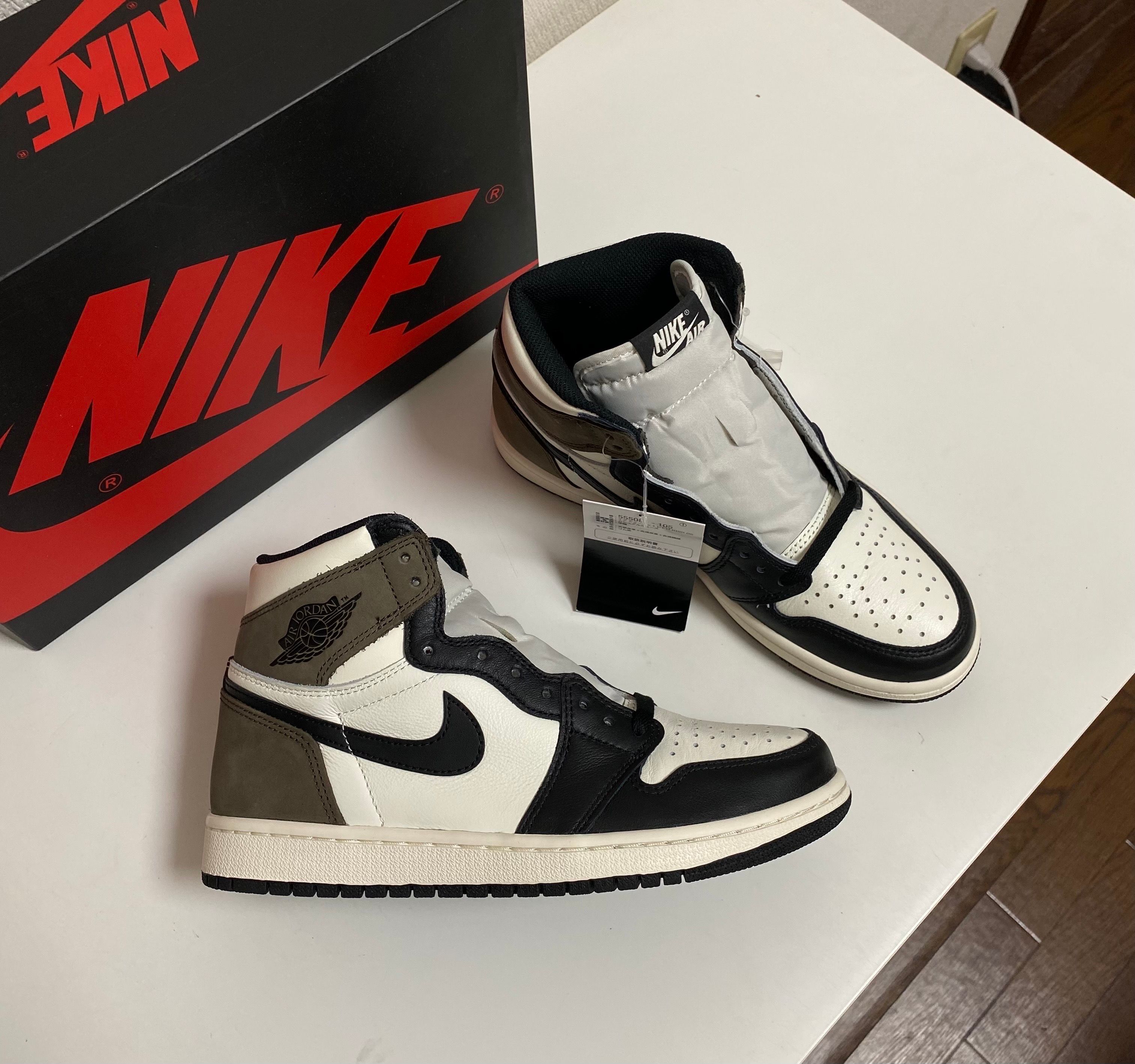 Nike Air Jordan 1 High OG "Sail/Dark Mocha/Black"
