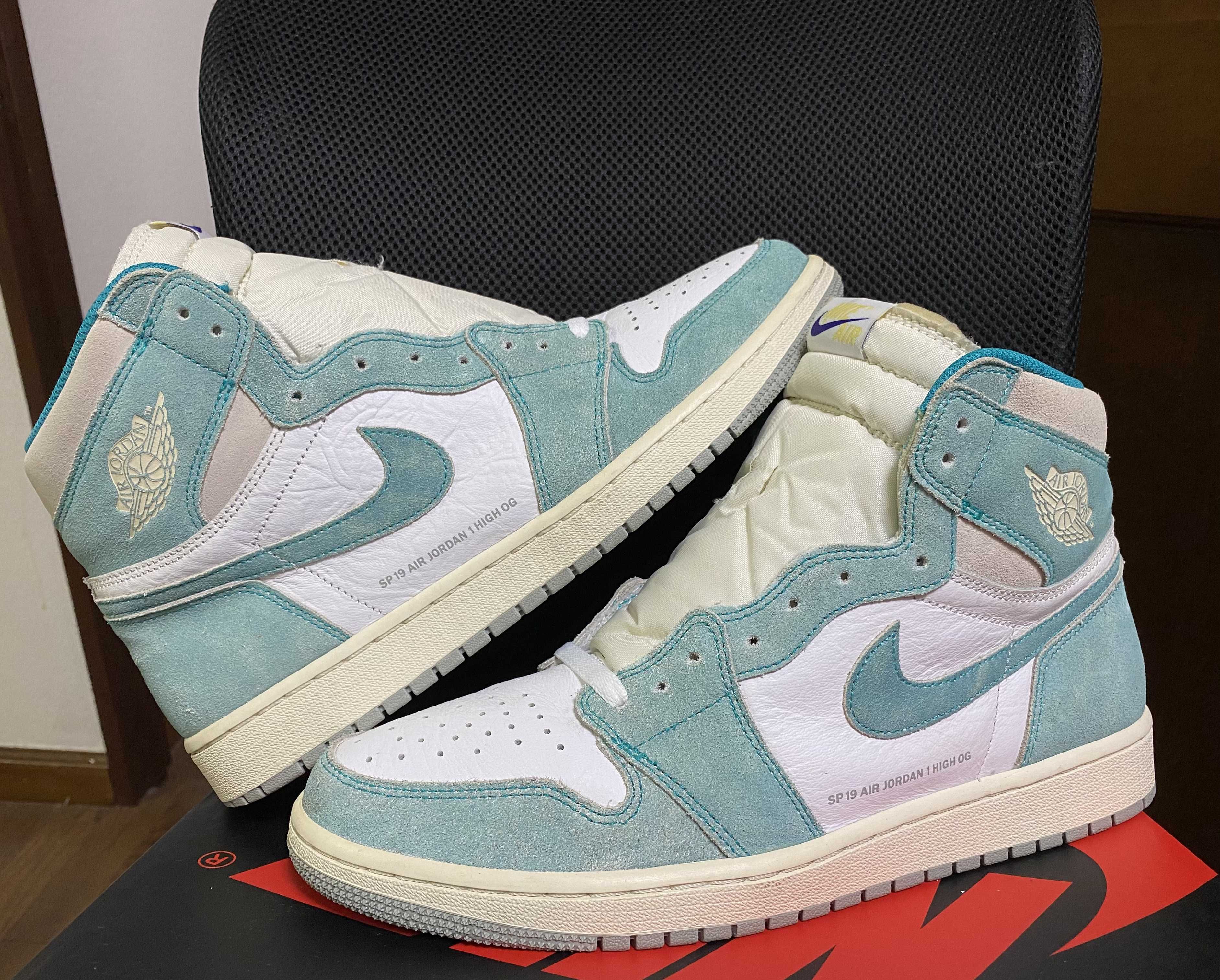 Nike Air Jordan 1 Retro High OG "Turbo Green"