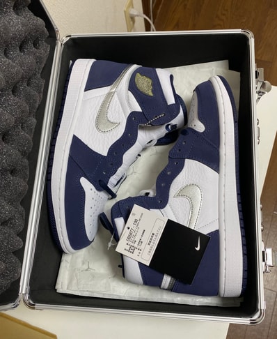 Nike Air Jordan 1 Retro High OG "Midnight Navy"