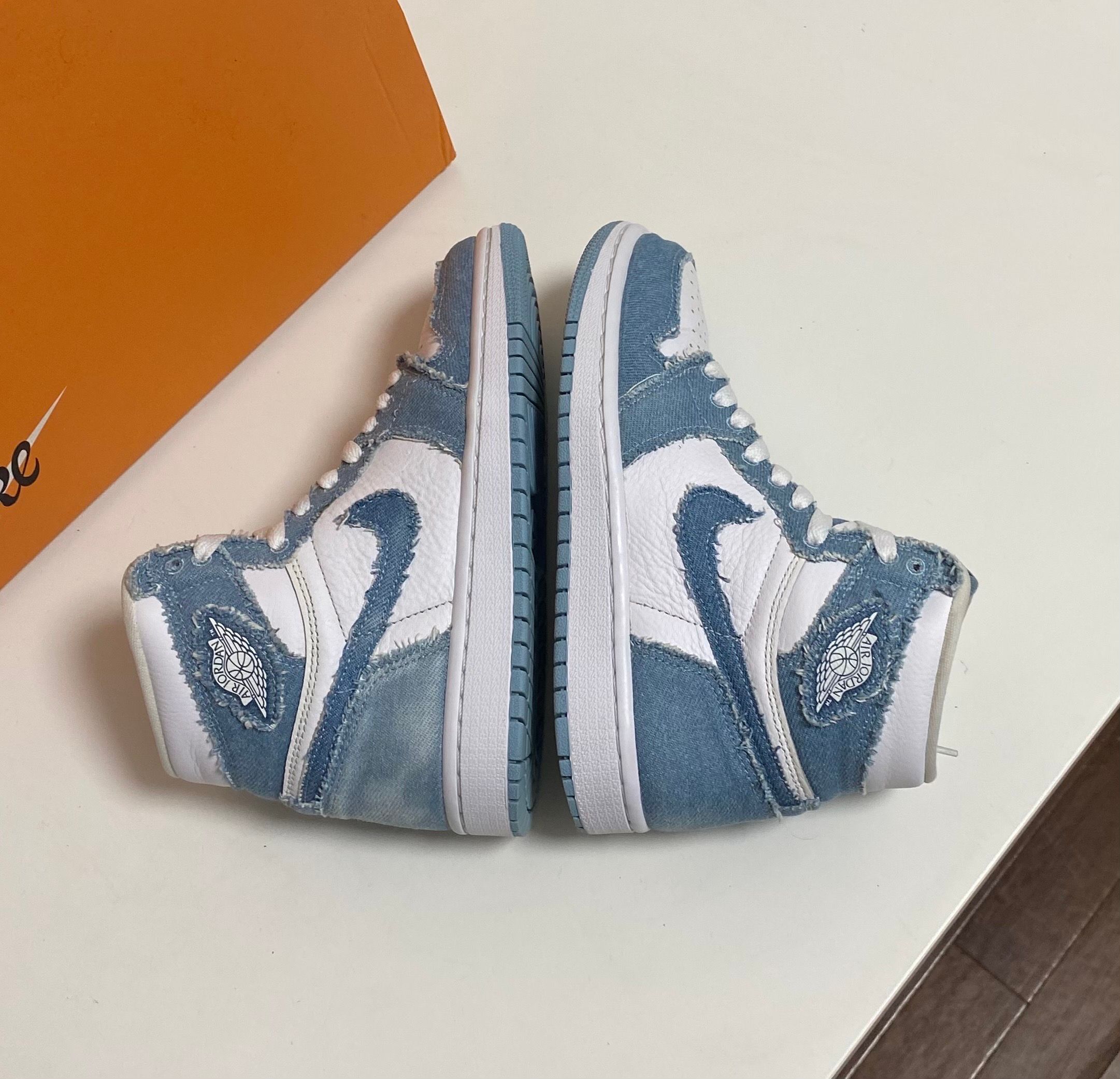 Nike Women's Air Jordan 1 High OG "Denim"