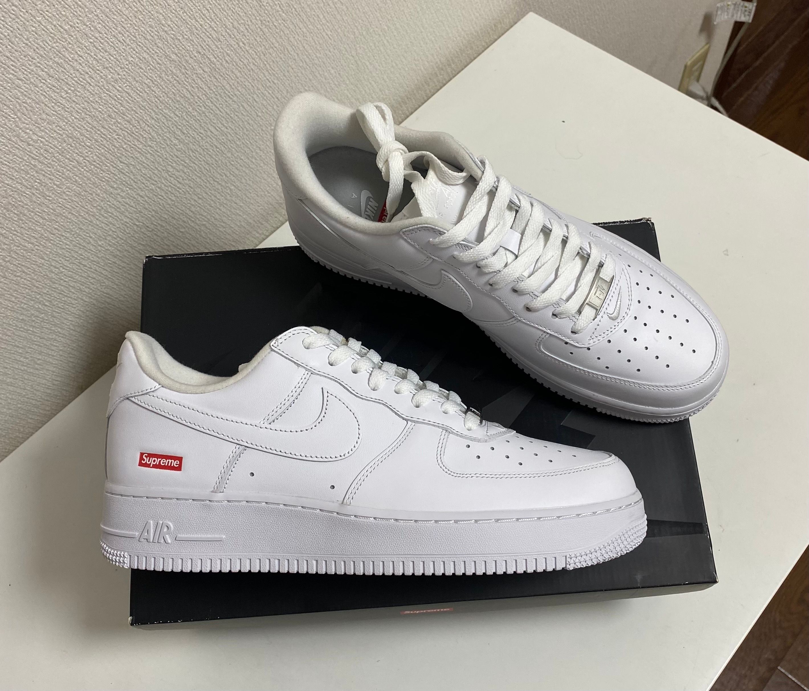 Supreme × Nike Air Force 1 Low "White"