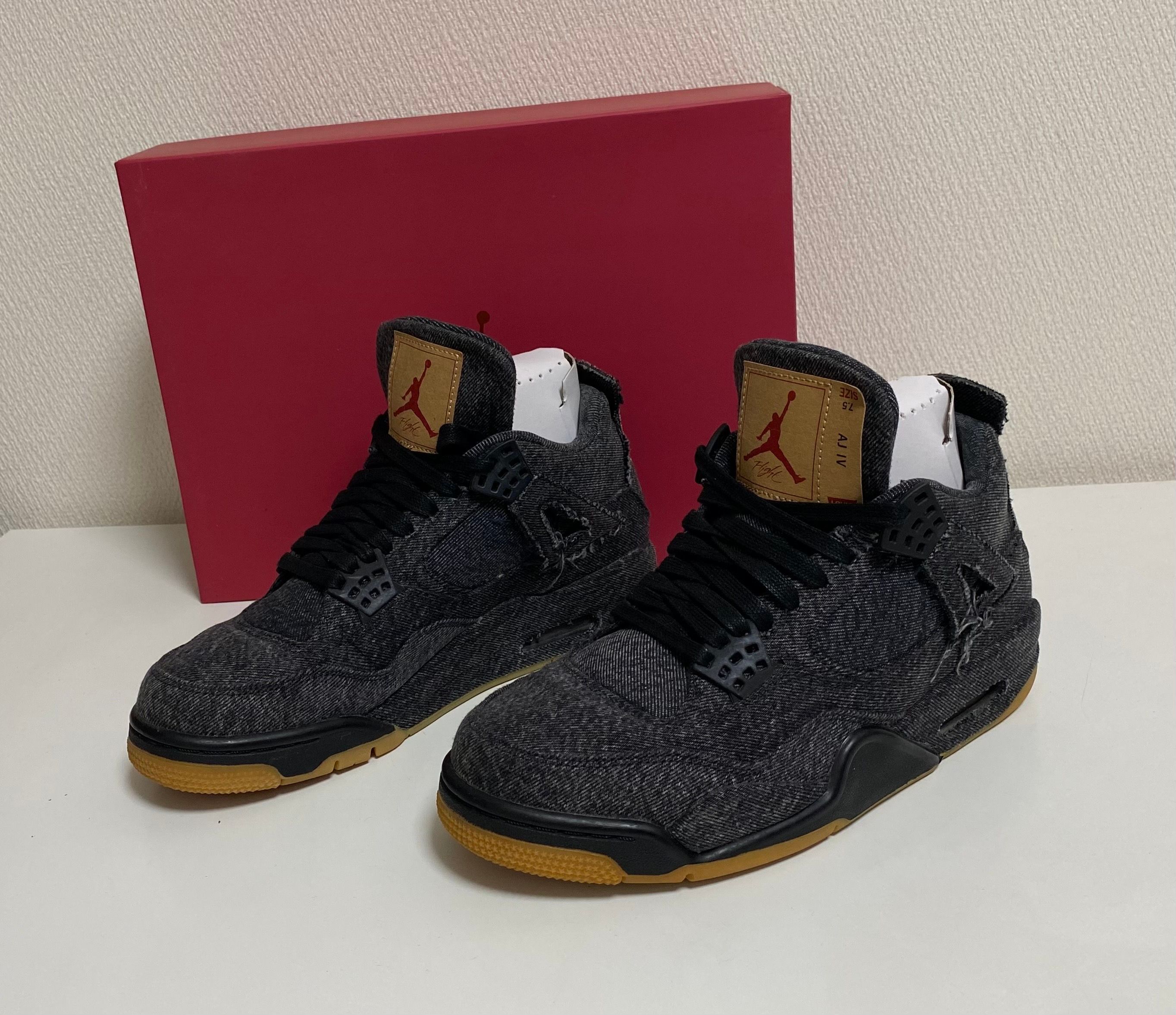 Nike × Levi's Air Jordan 4 "Black Denim" (Tag: ®)