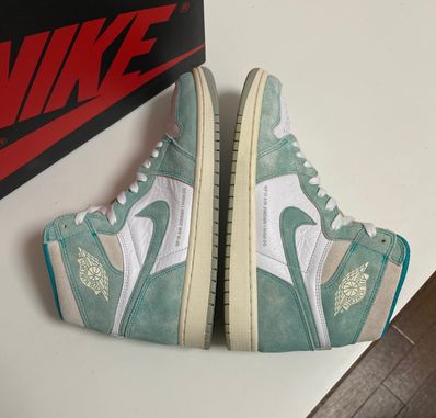 Nike Air Jordan 1 Retro High OG "Turbo Green"