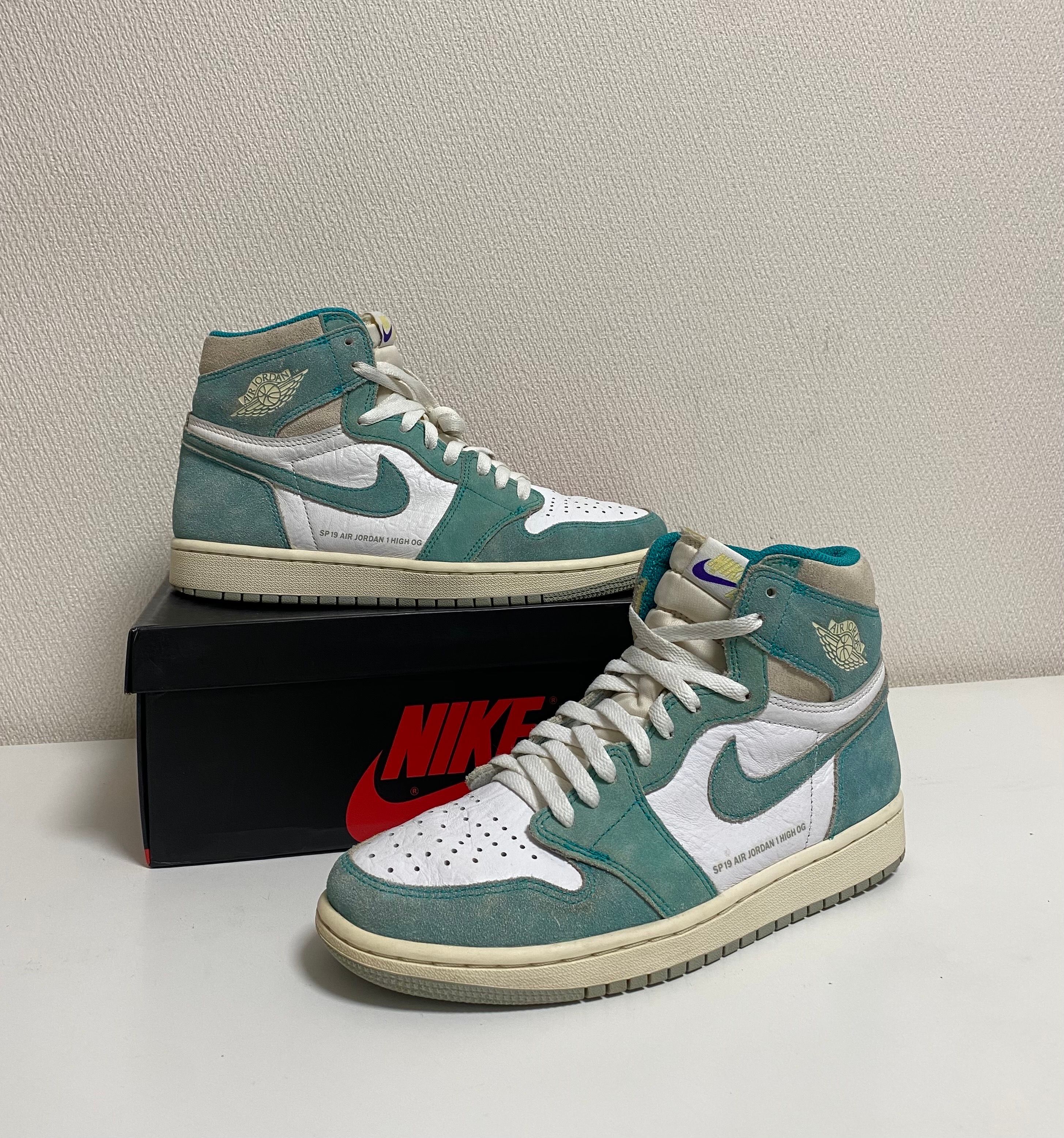 Nike Air Jordan 1 Retro High OG "Turbo Green"
