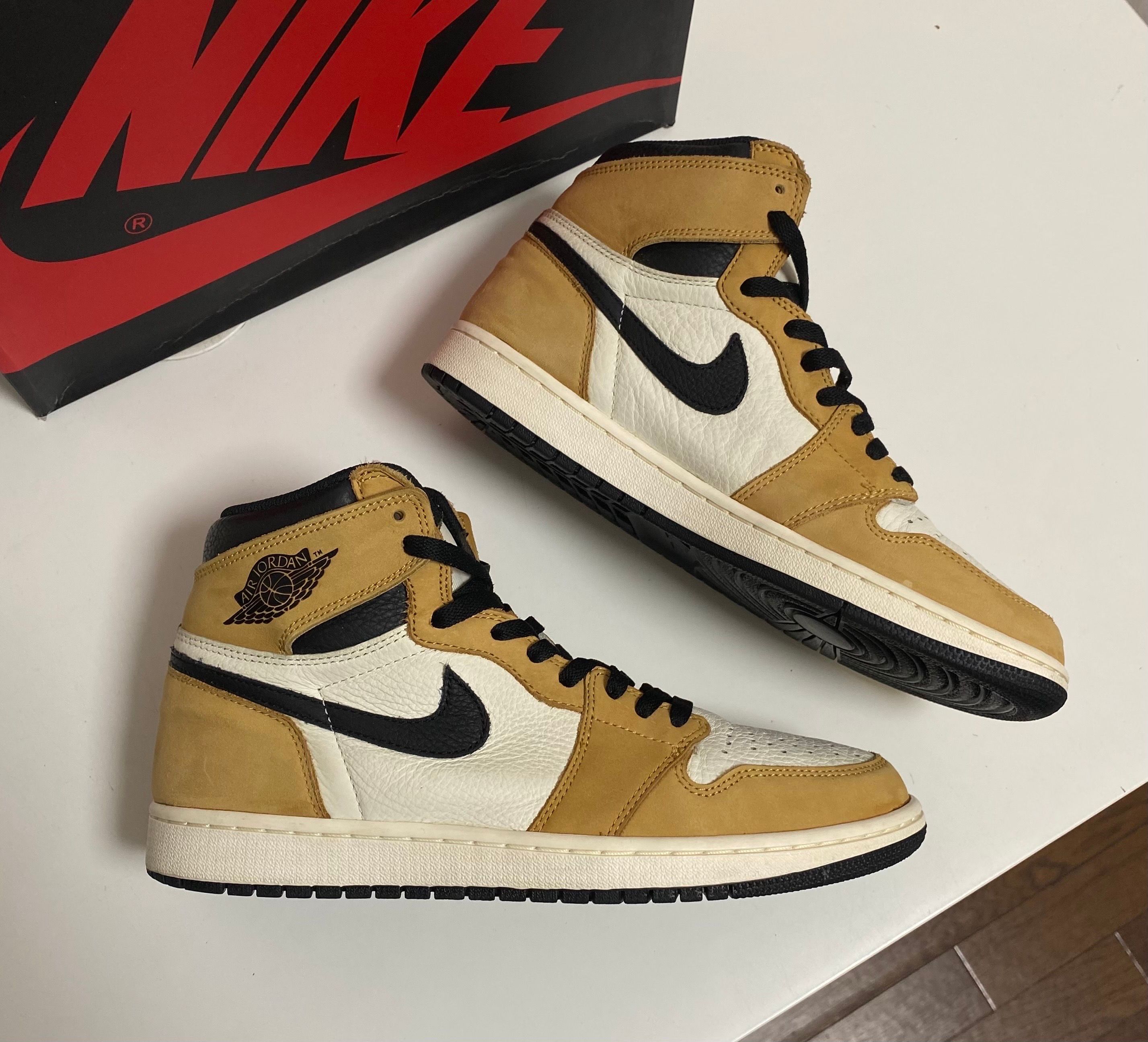 Nike Air Jordan 1 RETRO High "Rookie of The Year"