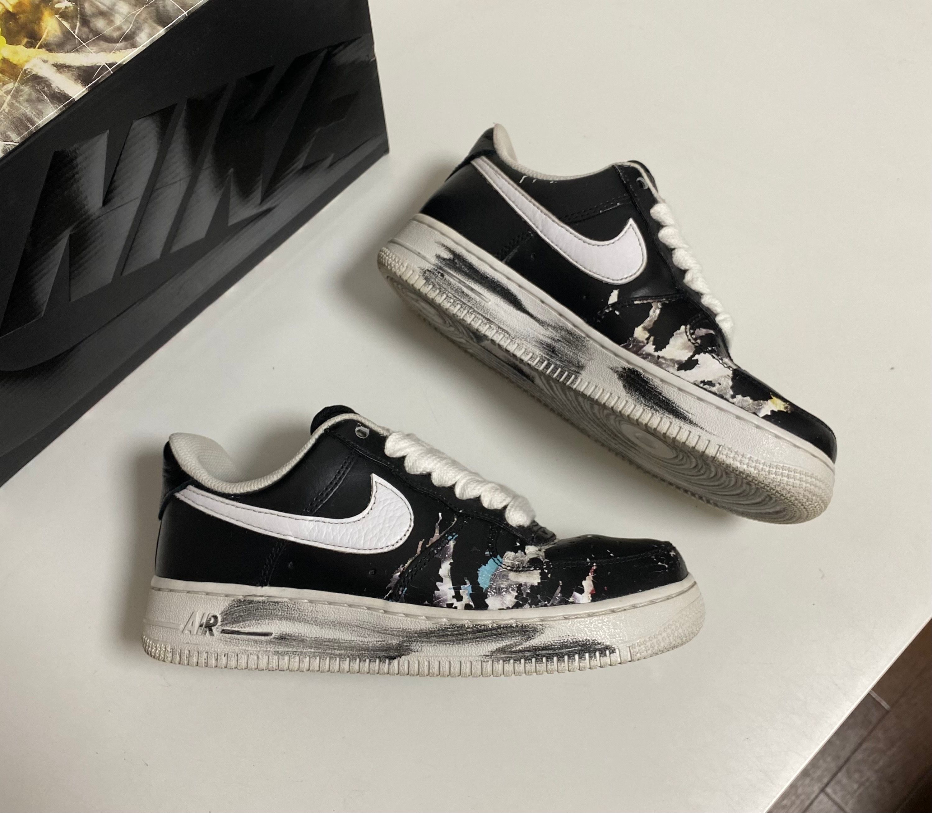 PEACEMINUSONE × Nike Air Force 1 Low Para Noise "Black" / G-DRAGON