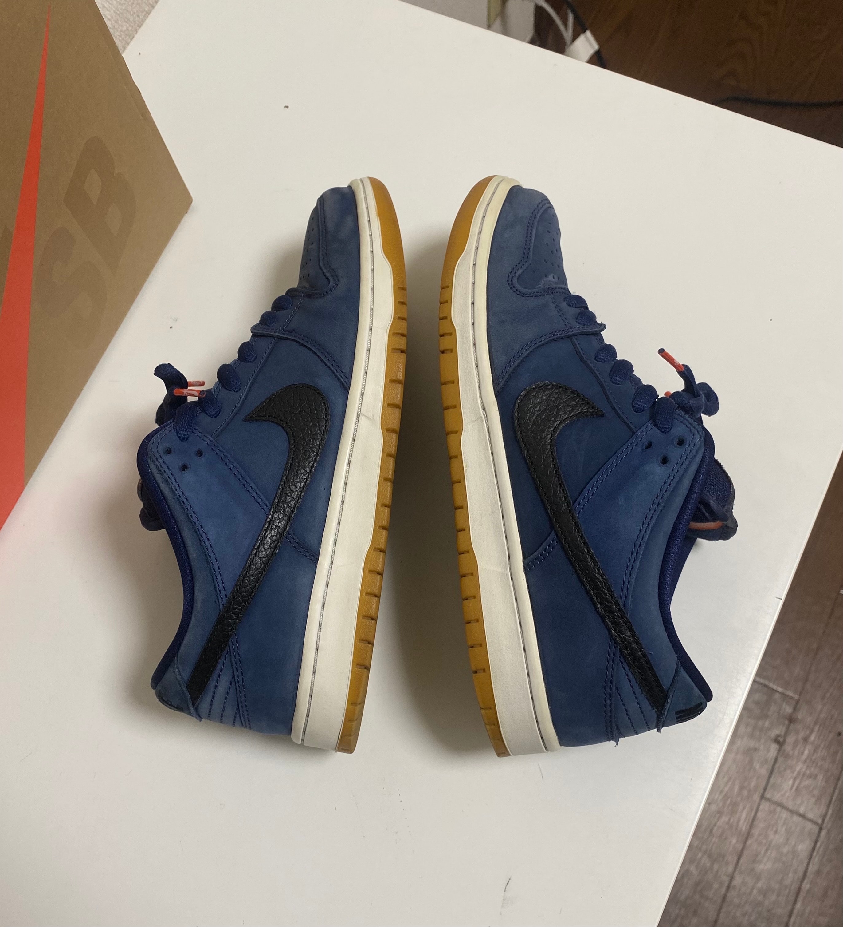 Nike SB Dunk Low Orange Label "Obsidian/Black-Light Gum Brown"