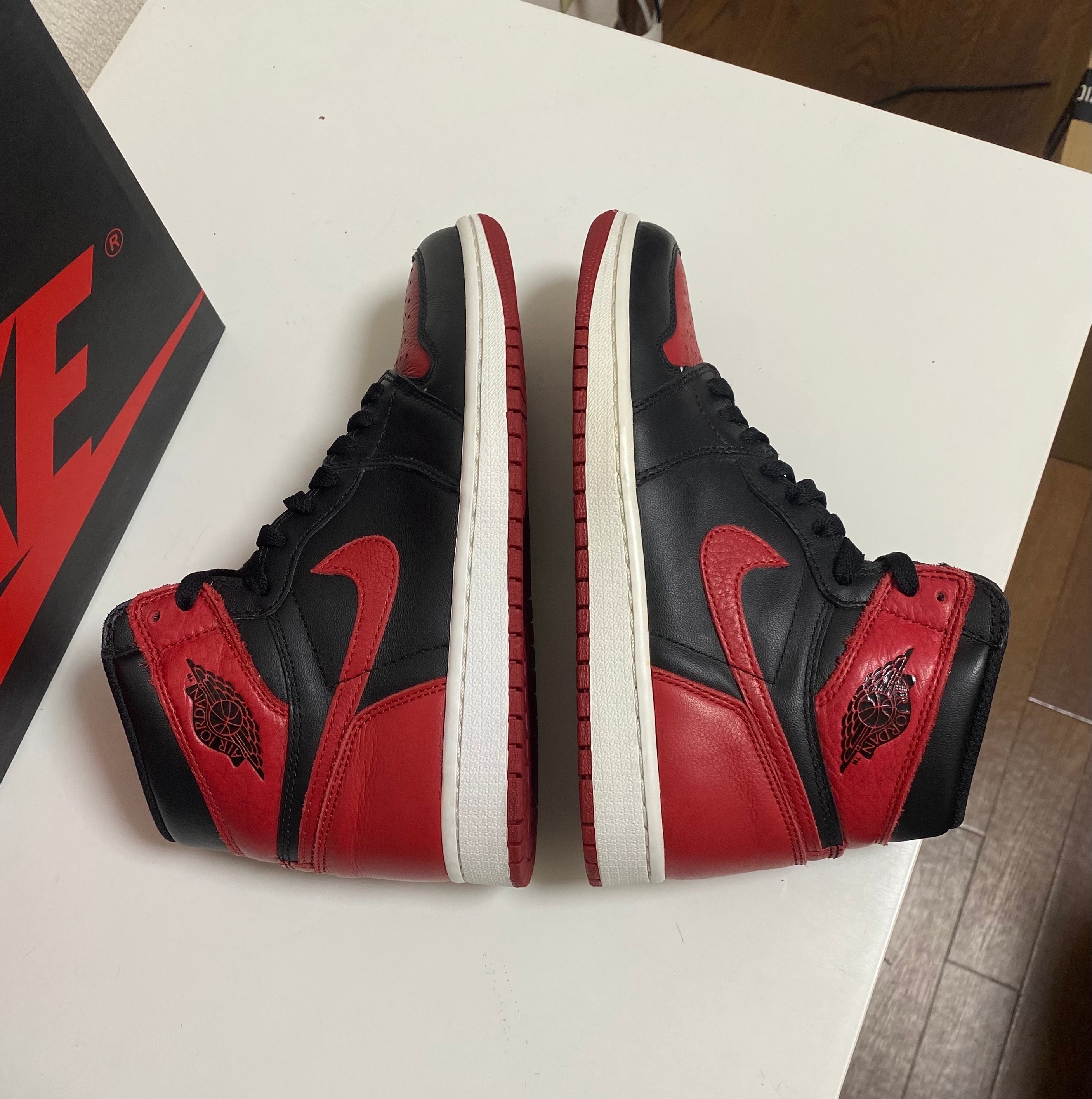 Nike Air Jordan 1 Retro High OG "Bred/Banned"