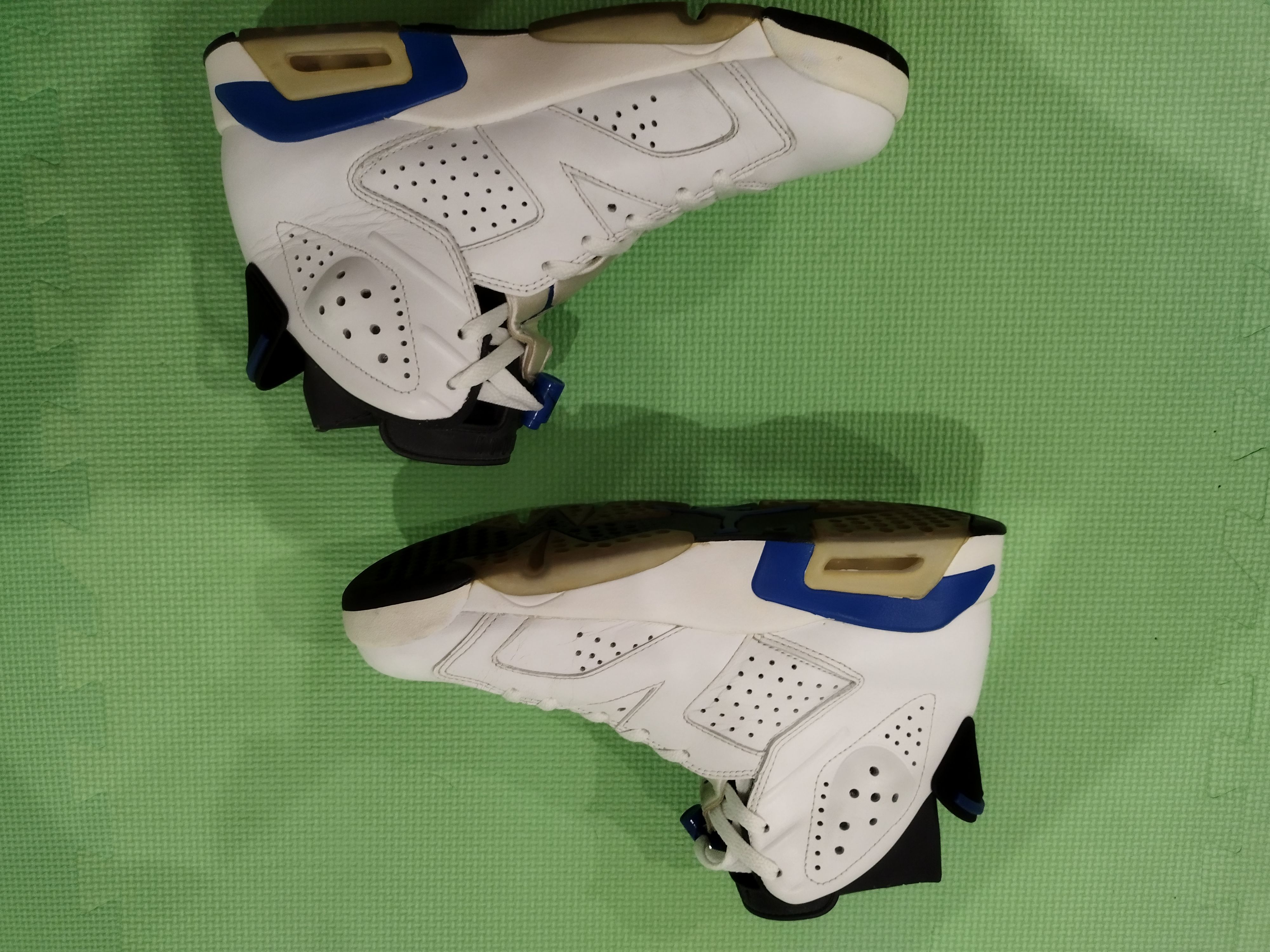 Nike Air Jordan 6 Retro "Sport Blue" (2014)