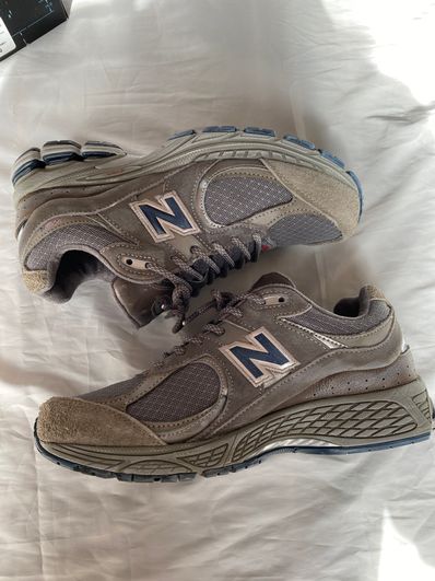 New Balance 2002R "Gray"
