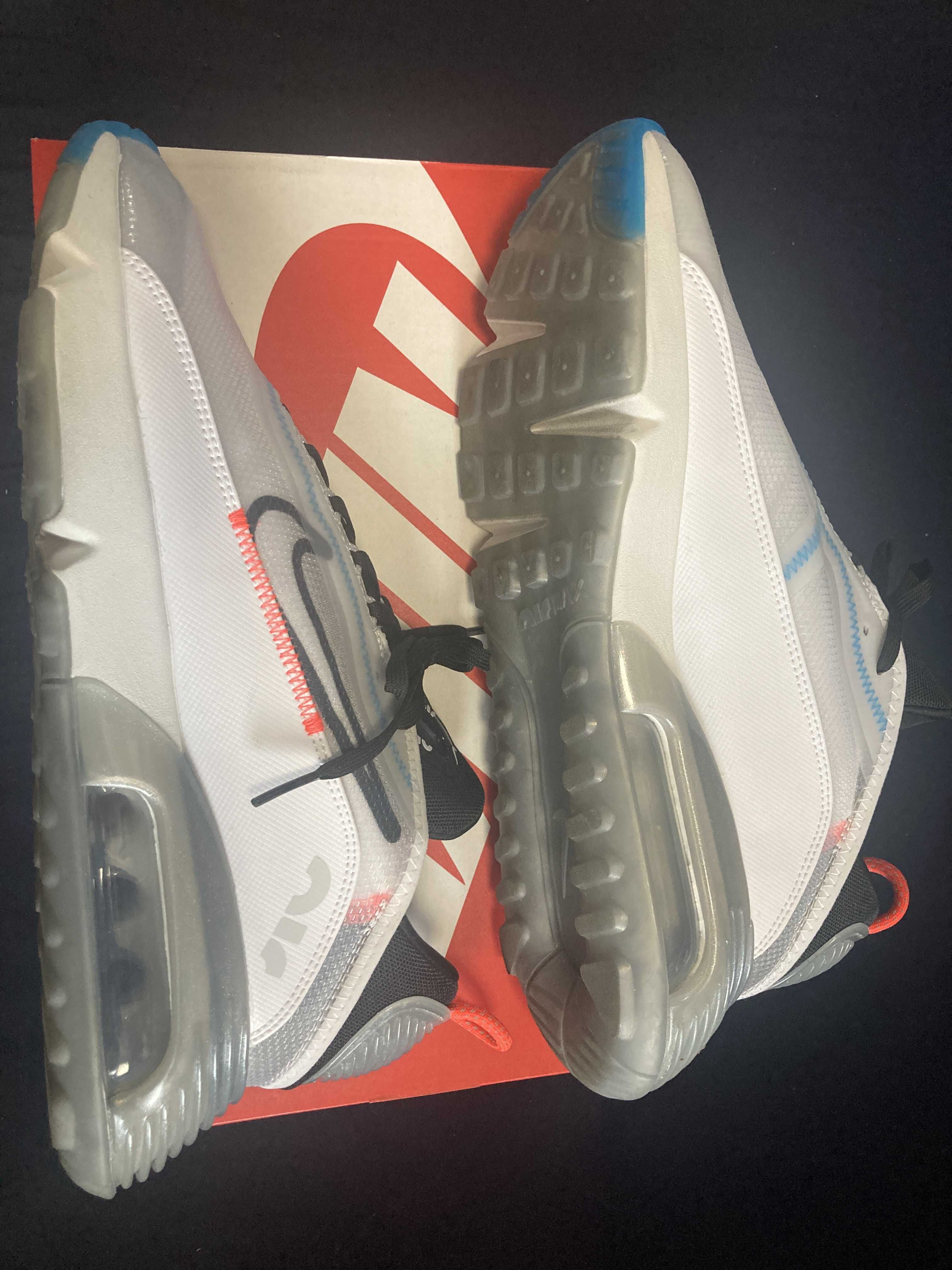 Nike Air Max 2090 "Pure Platinum"