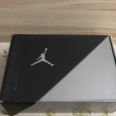 Nike Air Jordan 11 "Jubilee"