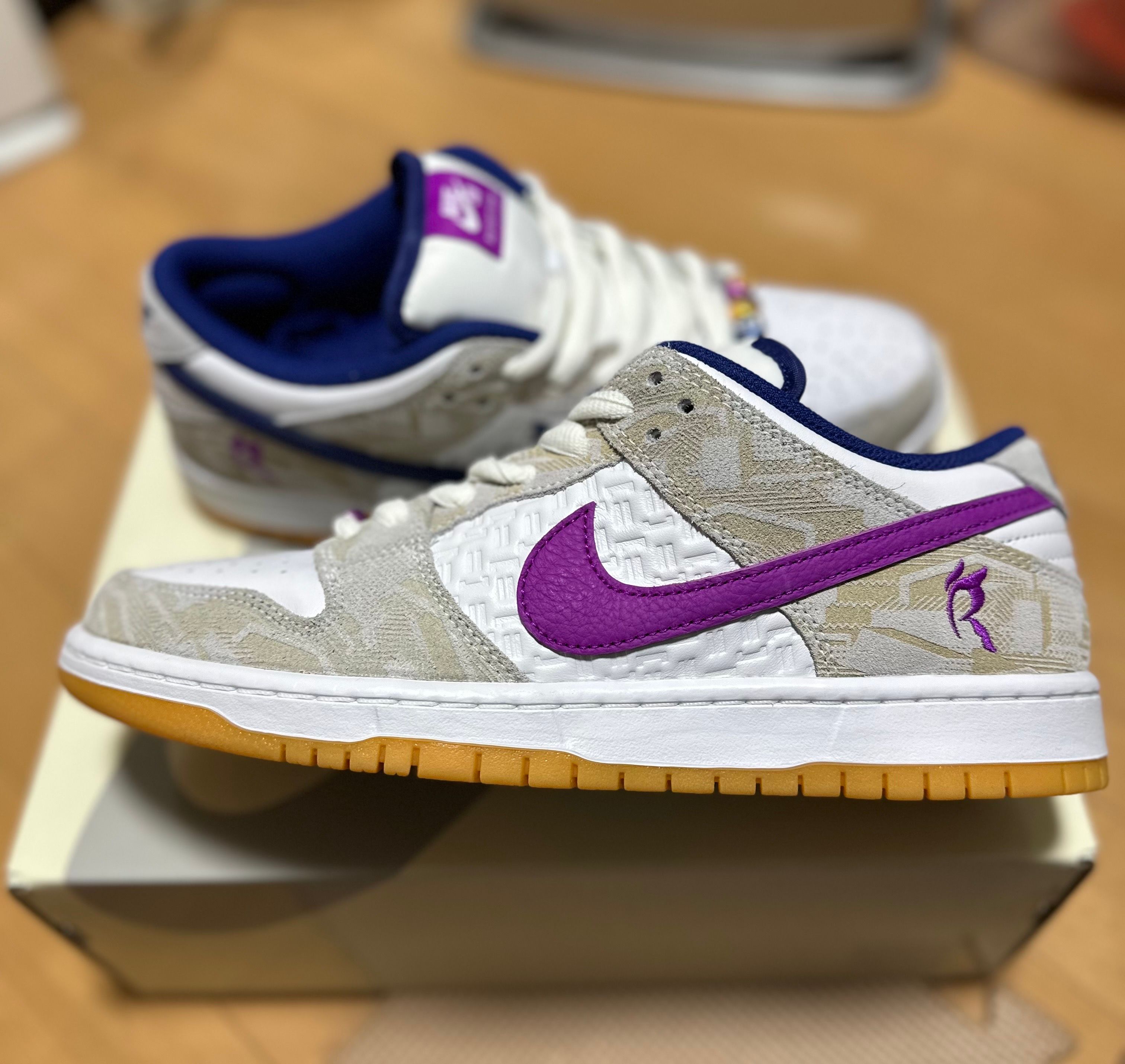 Rayssa Leal × Nike SB Dunk Low PRM "Pure Platinum and Vivid Purple"