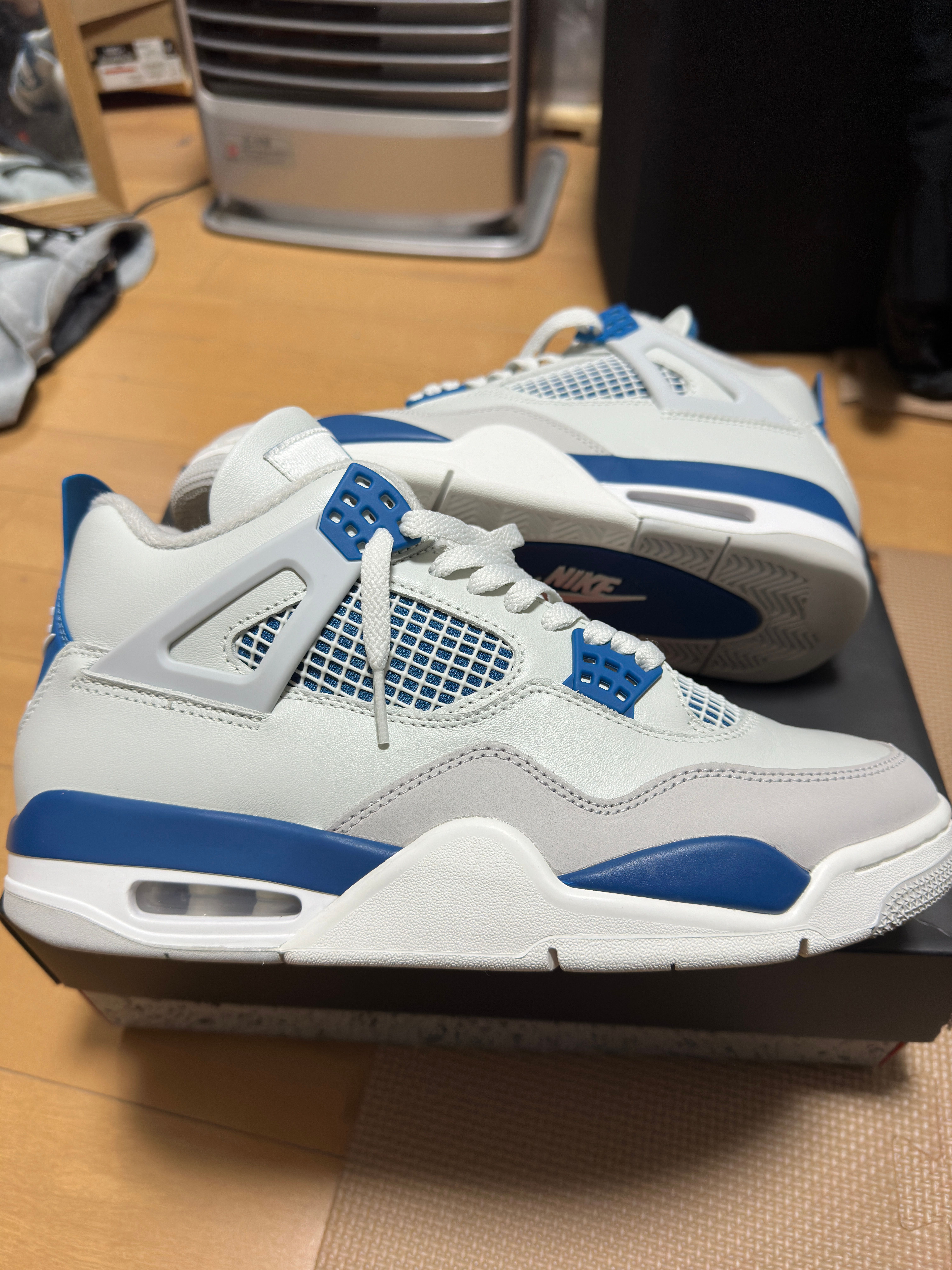 Nike Air Jordan 4 Retro "Industrial Blue"