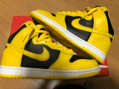 Nike Dunk High "Black/Varsity Maize"