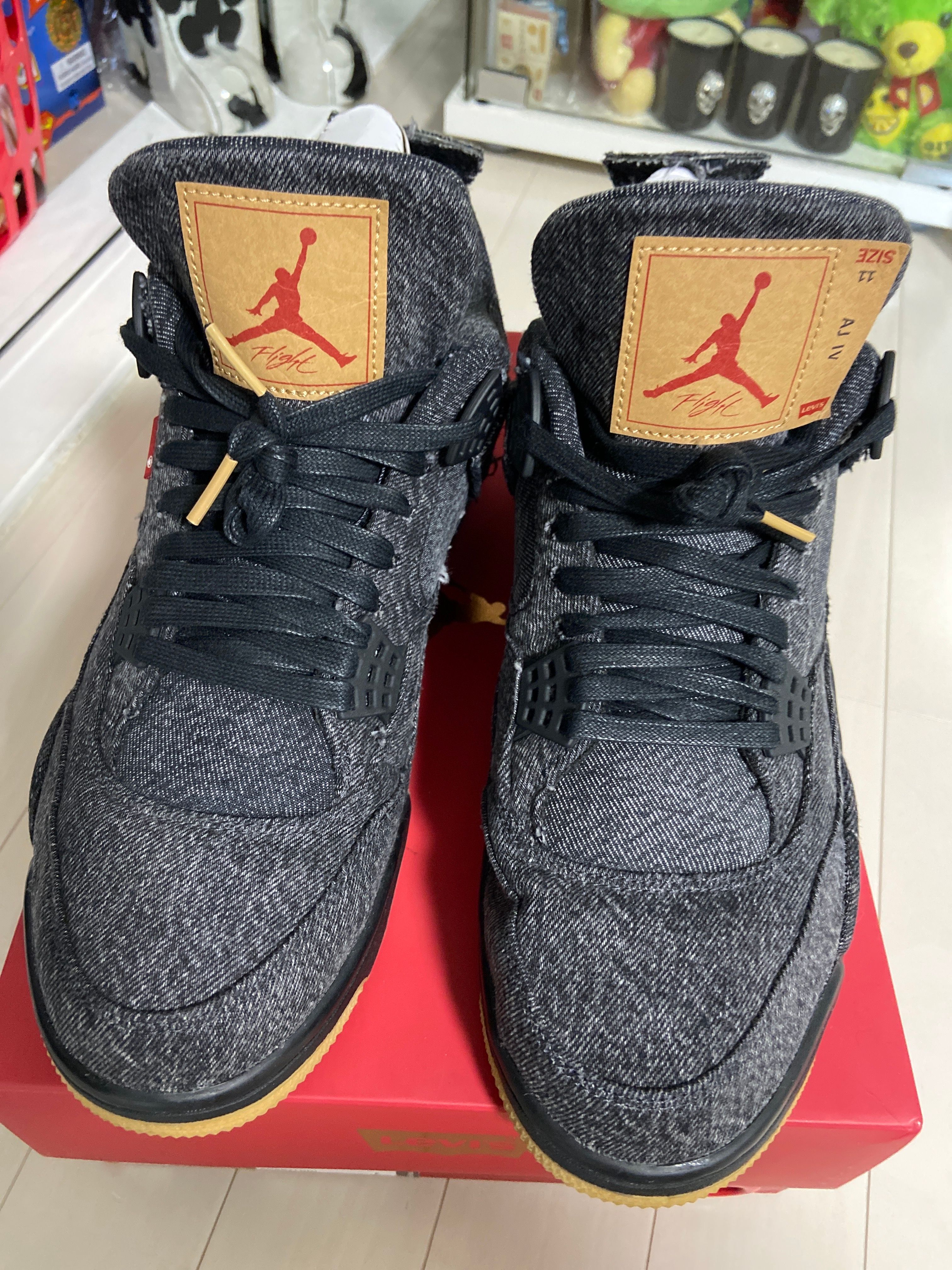 Nike × Levi's Air Jordan 4 "Black Denim" (Tag: ®)