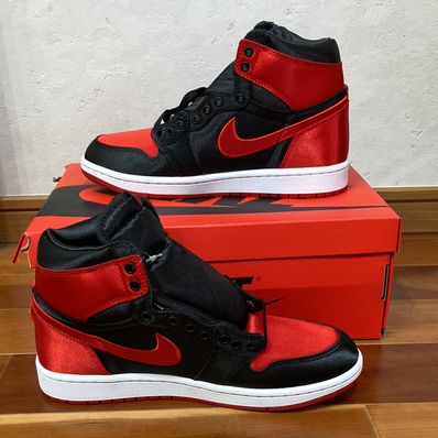 Nike Women's Air Jordan 1 Retro High OG "Satin Bred"