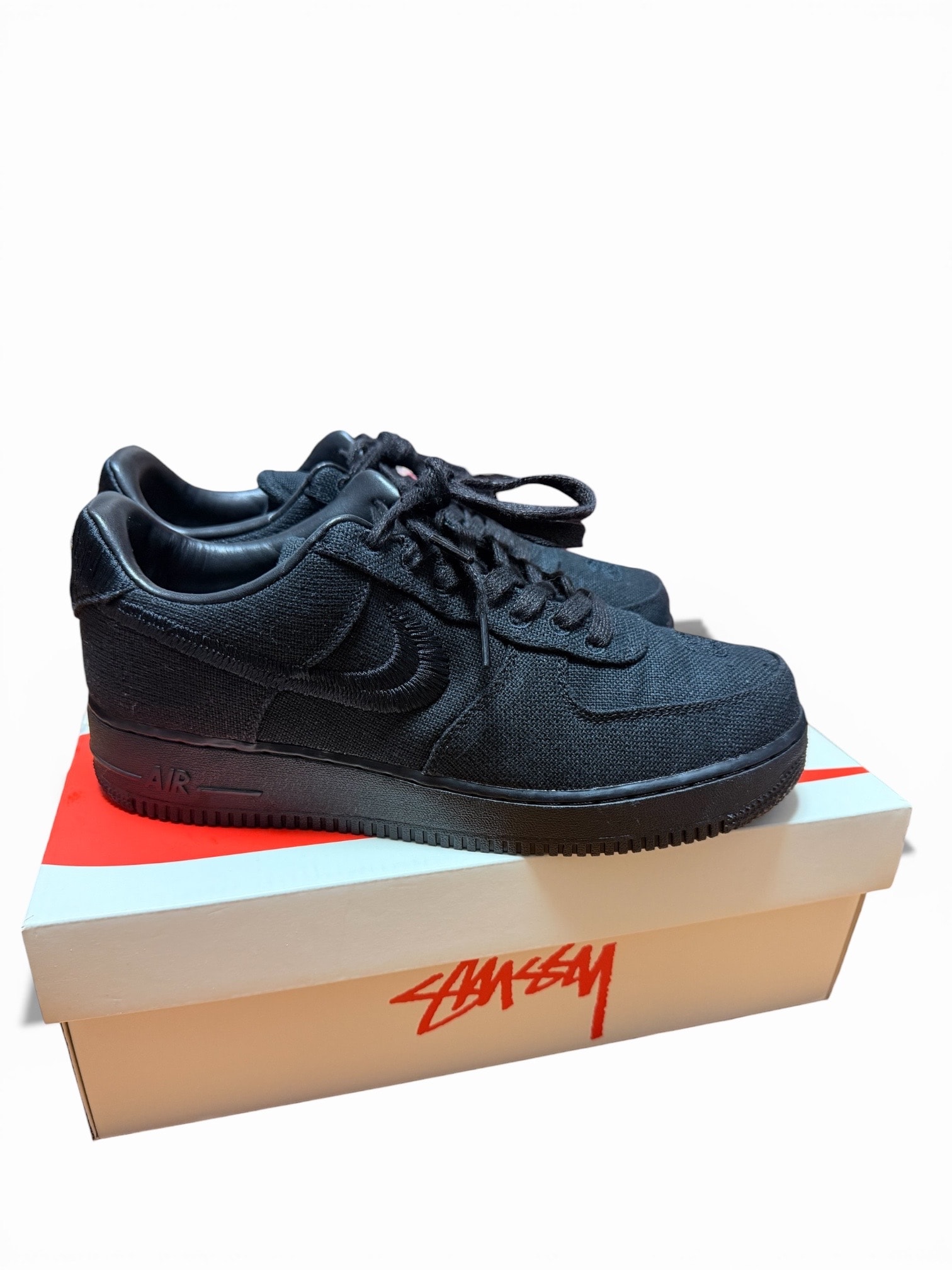 Stussy × Nike Air Force 1 Low 