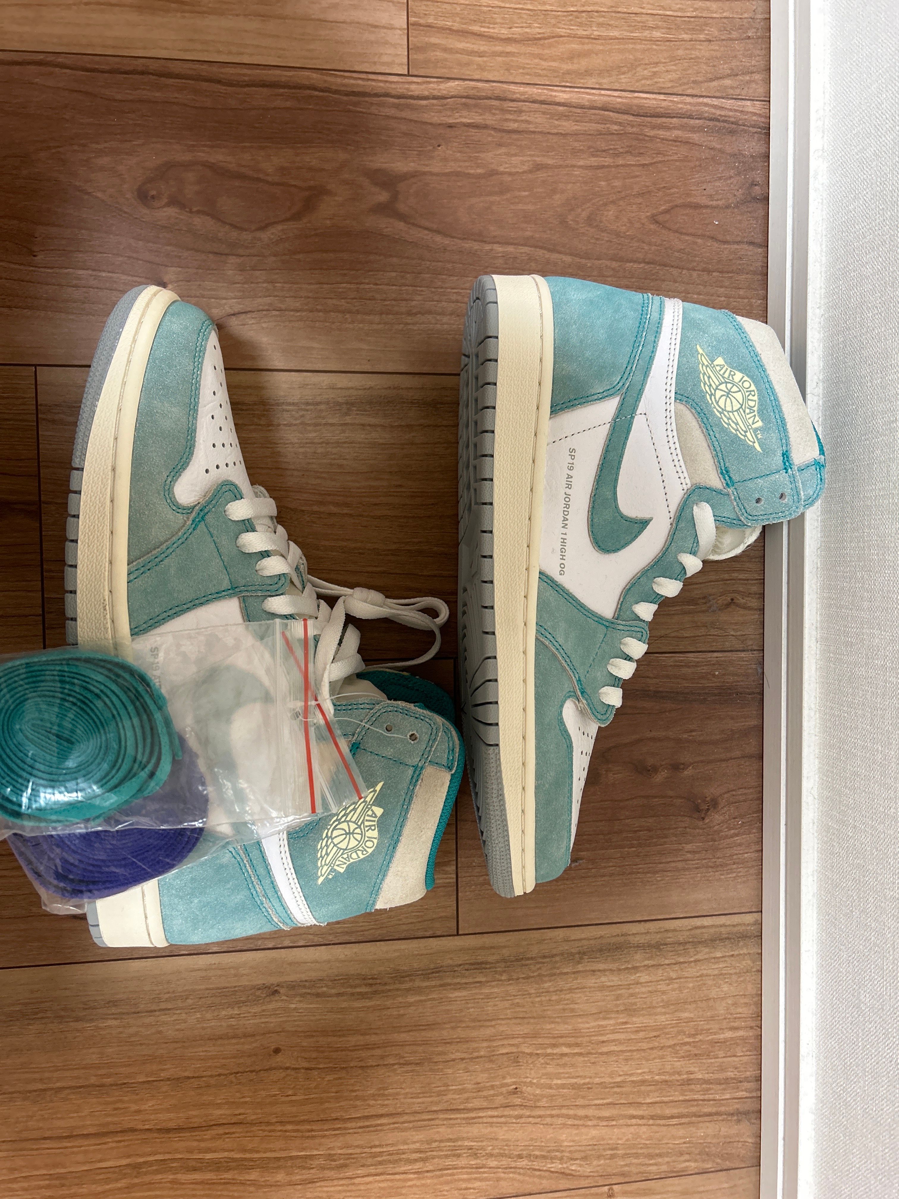 Nike Air Jordan 1 Retro High OG "Turbo Green"