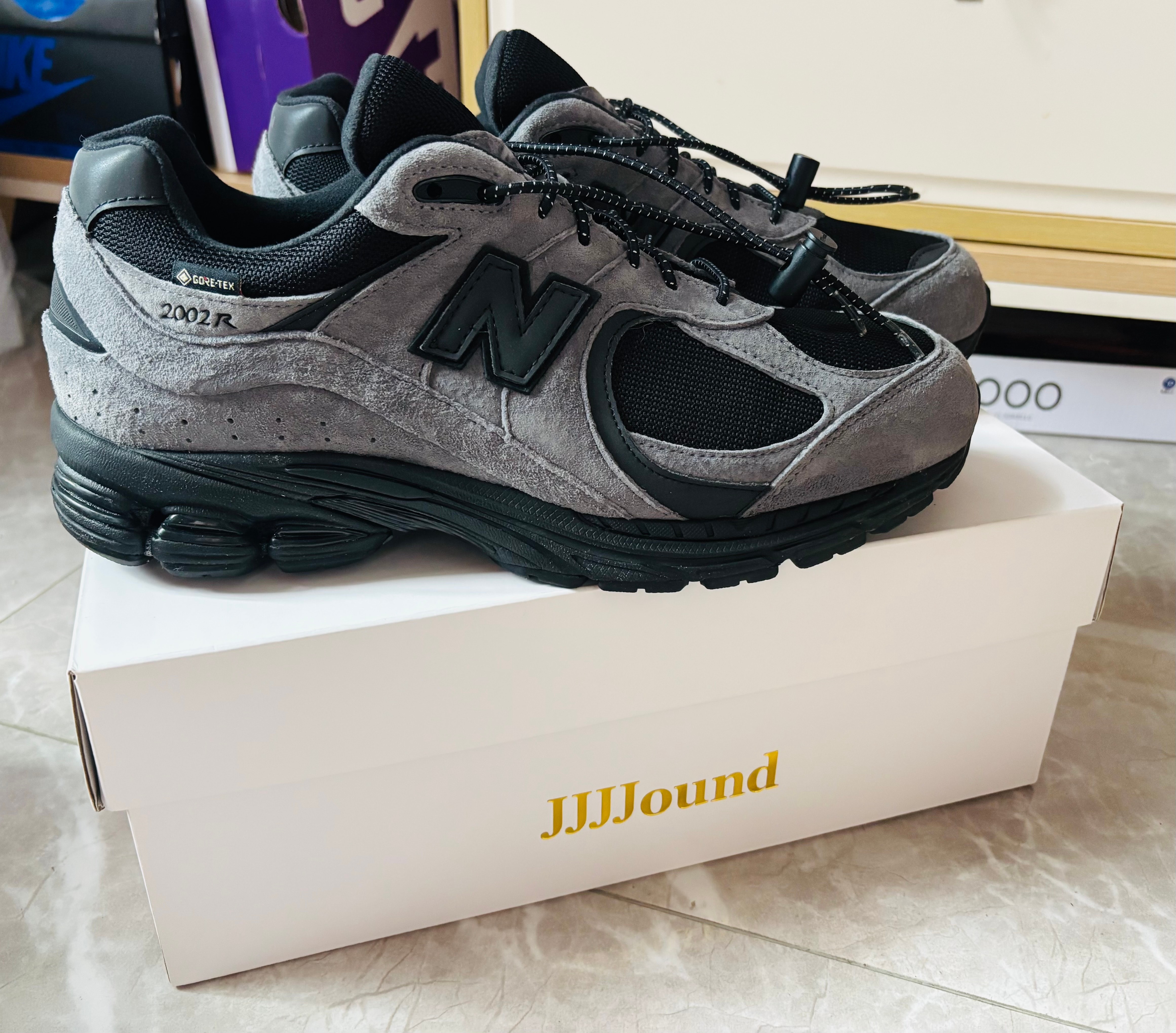 JJJJound × New Balance 2002R GORE-TEX "Charcoal" M2002RXZ