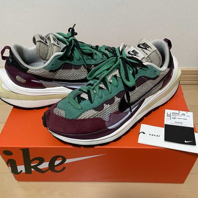 sacai × Nike Vapor Waffle "String/Red/Green"