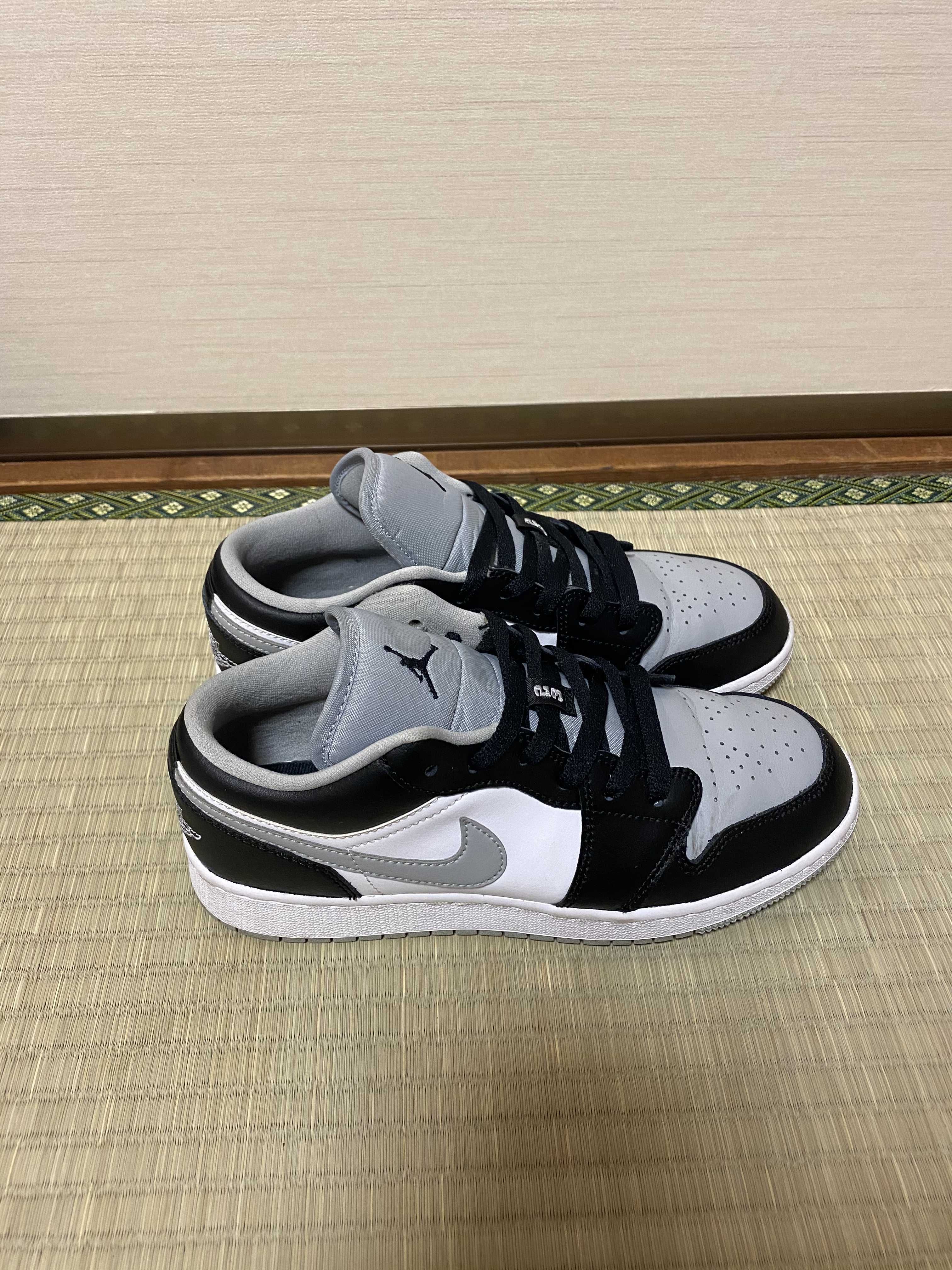Nike GS Air Jordan 1 Low "Light Smoke Grey"