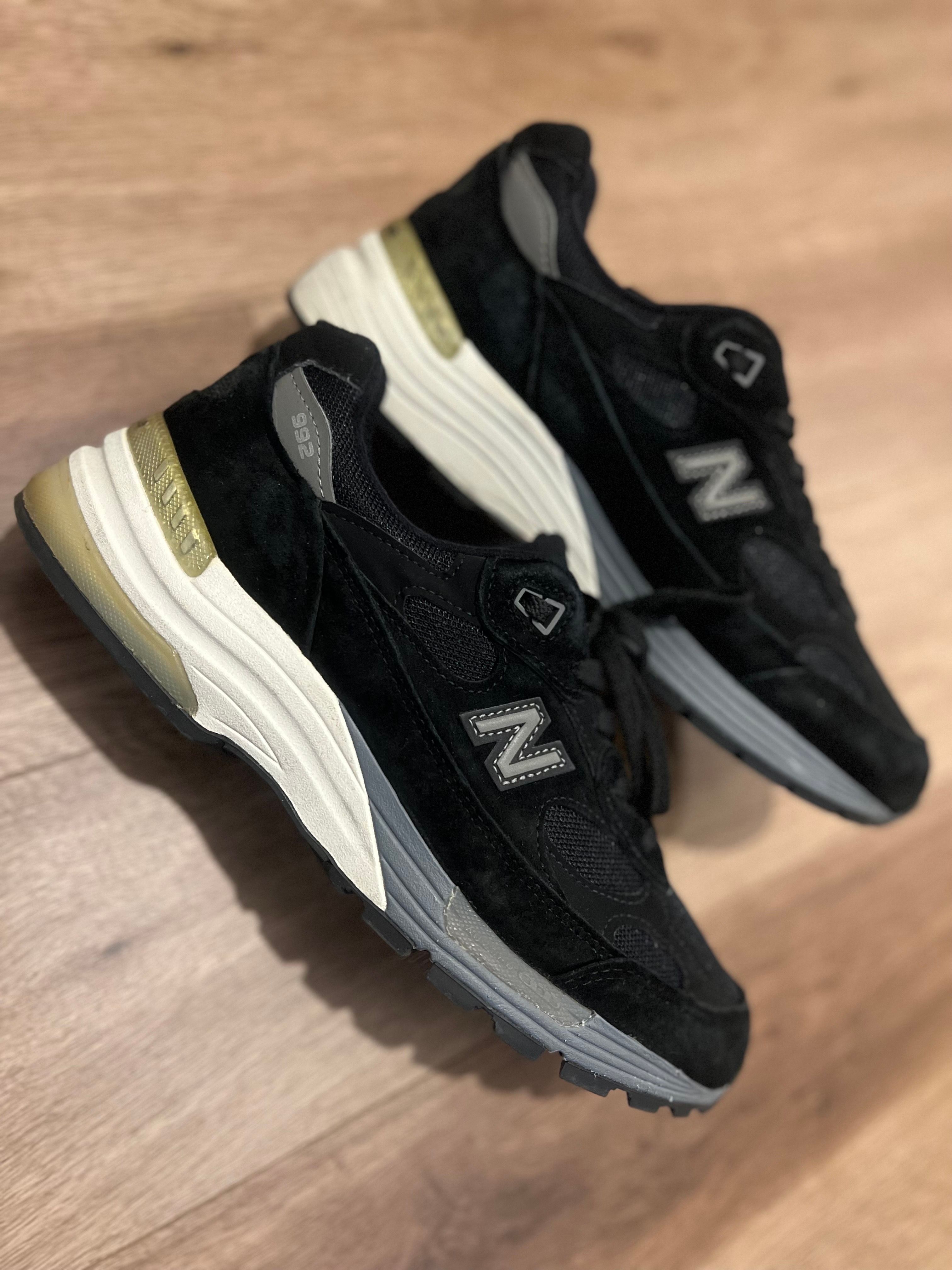 New Balance M992EBブラック/グレー D 26.5 【公式通販】