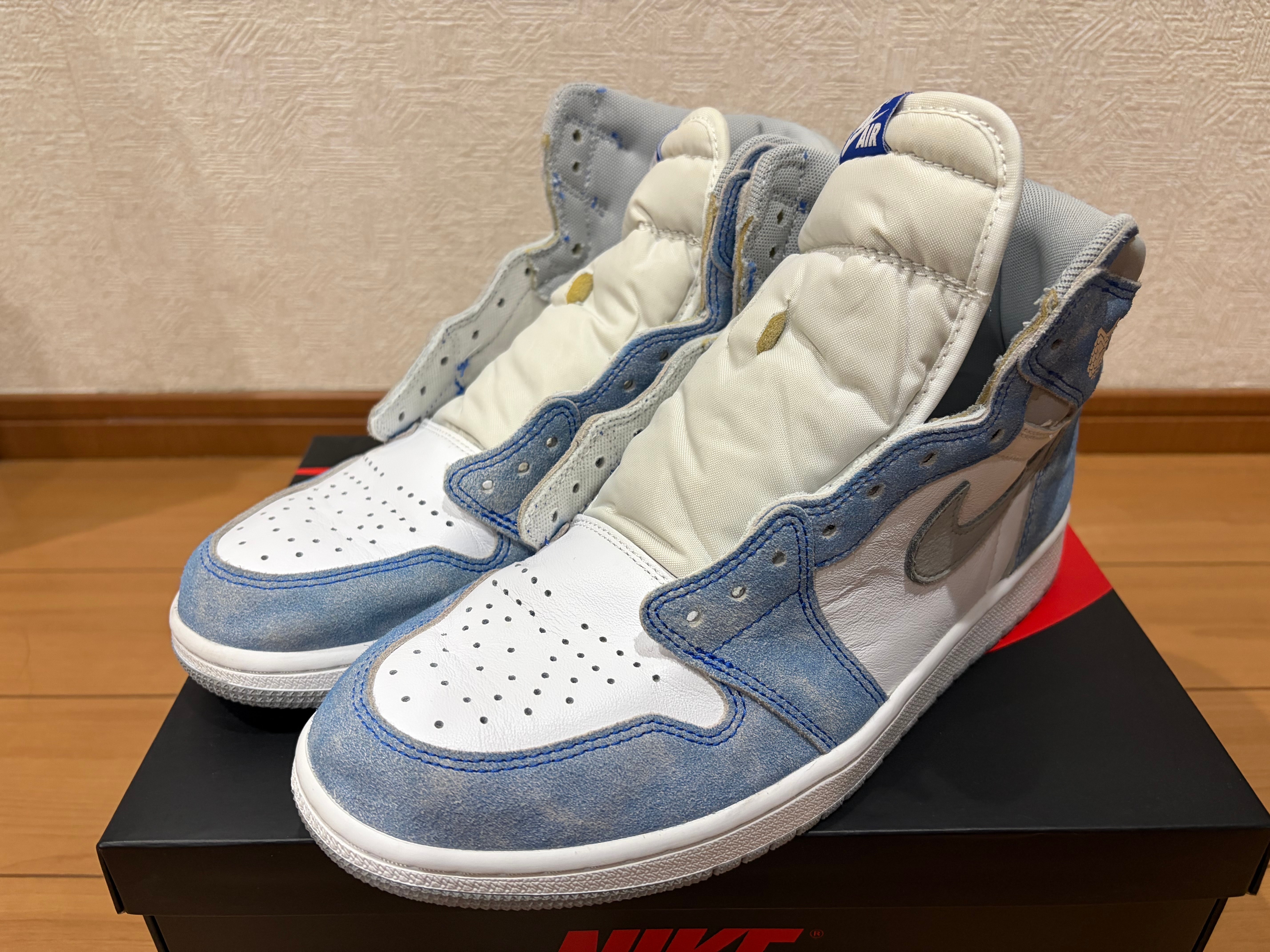 Nike Air Jordan 1 High OG "Hyper Royal"