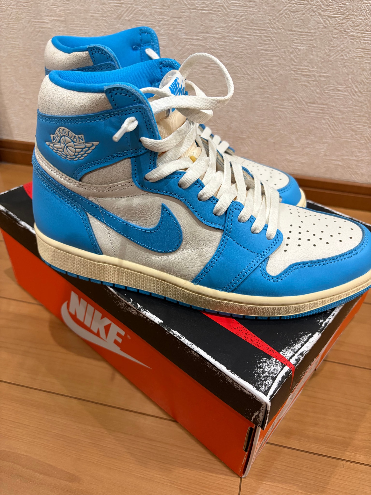 Nike Air Jordan 1 Retro High OG "UNC Reimagined"
