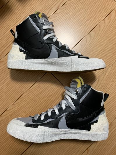 sacai × NIKE BLAZER MID "BLACK/WOLF GREY/WHITE"