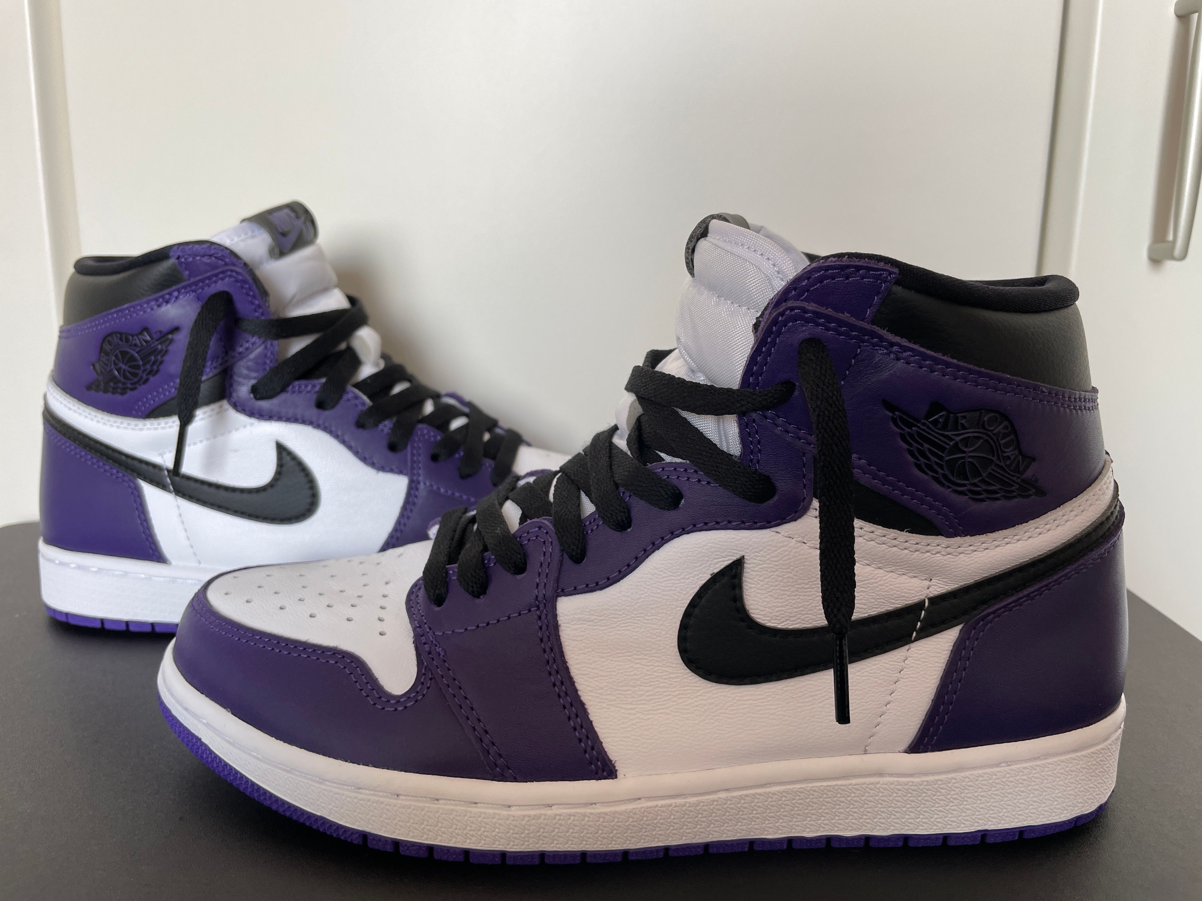Nike Air Jordan 1 Retro High OG "Court Purple White/Black" (2020)   