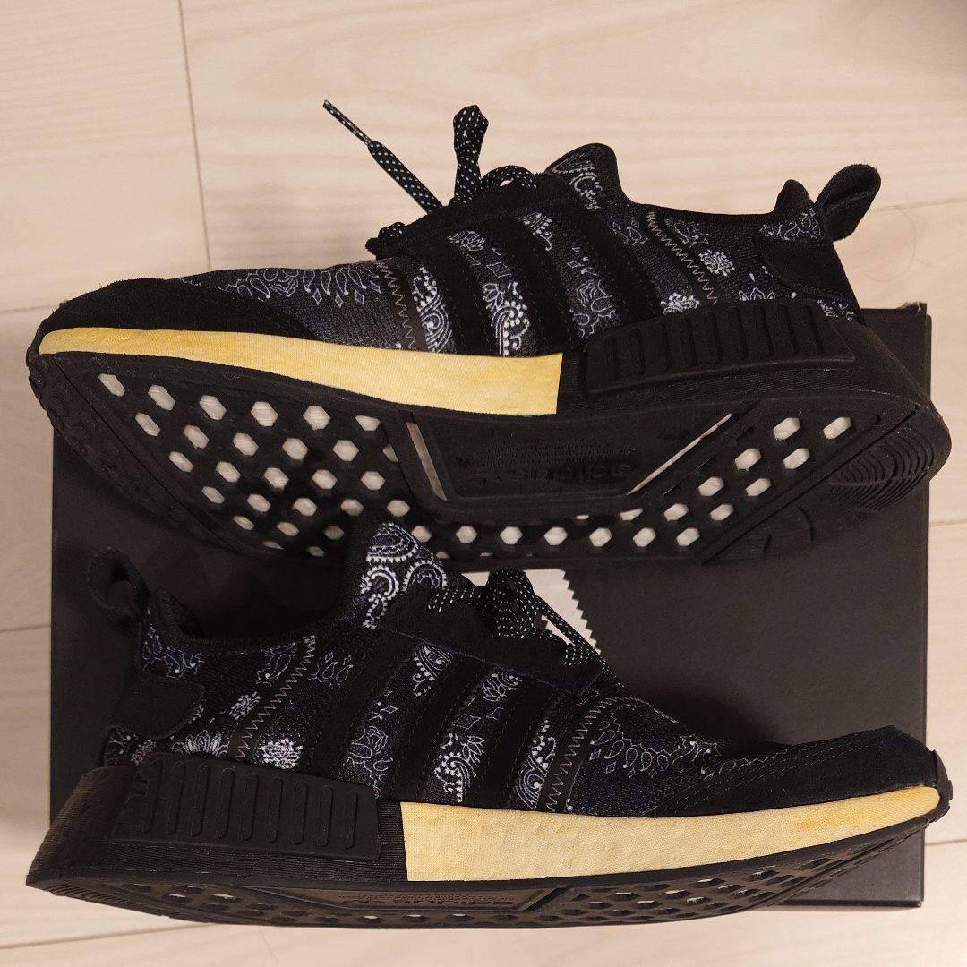 NEIGHBORHOOD × adidas NMD R1 Paisley "Black"