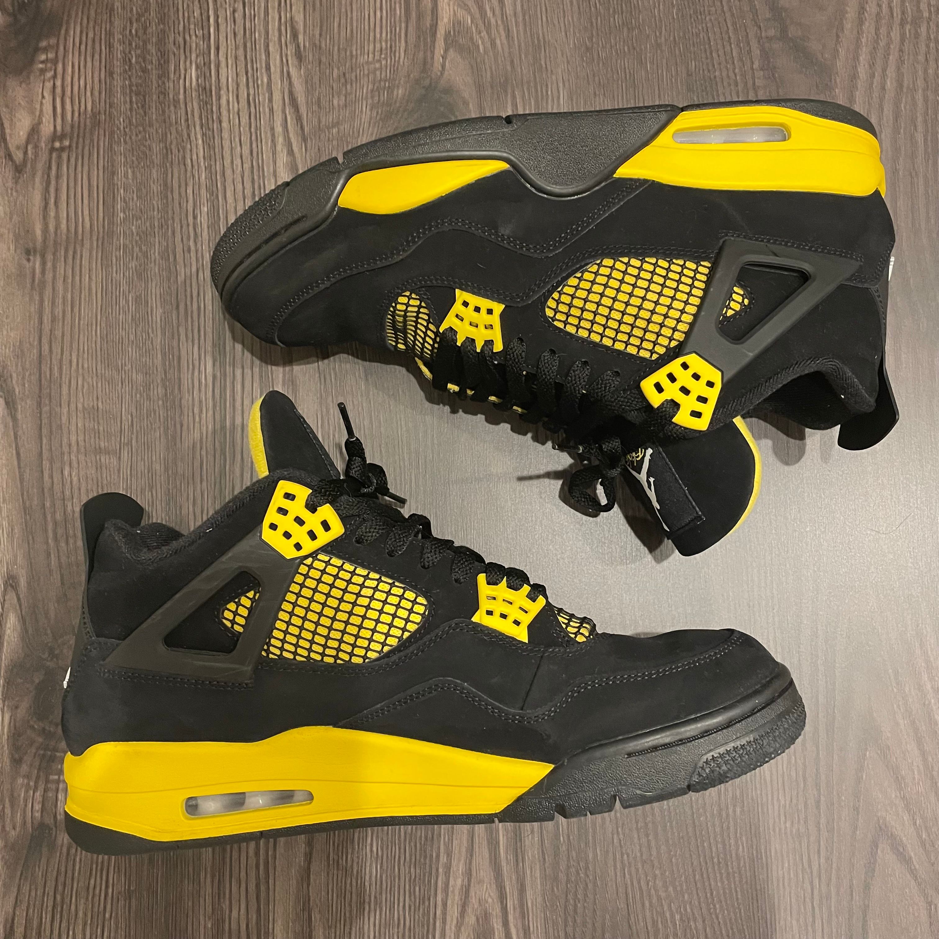 Nike Air Jordan 4 Retro "Thunder"(2023)