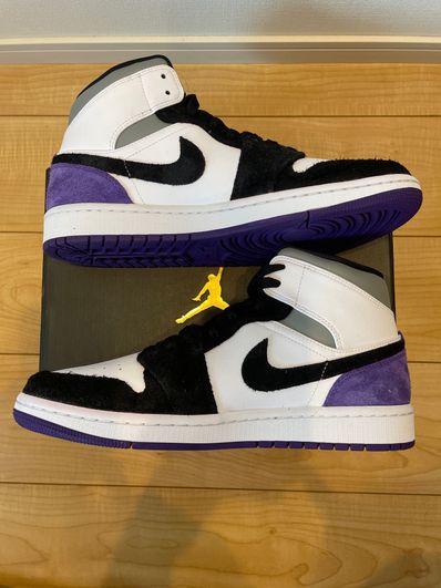 Nike Air Jordan 1 Mid "Purple"