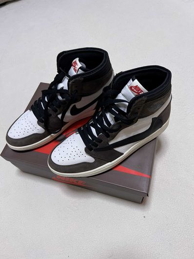 Travis Scott × Nike Air Jordan 1 Retro High OG TS SP "Sail/Dark Mocha"