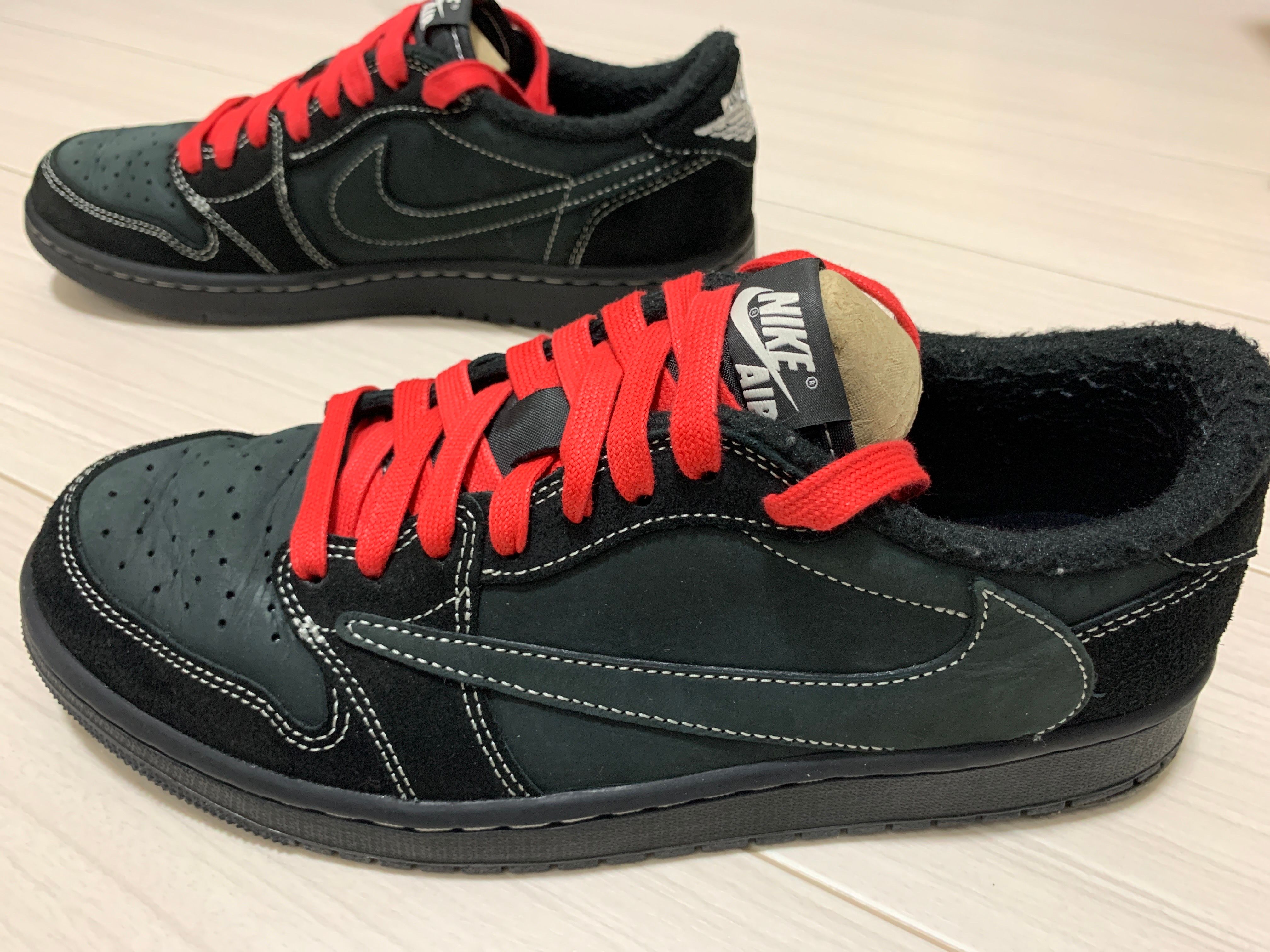 Travis Scott × Nike Air Jordan 1 Low OG SP "Black Phantom"