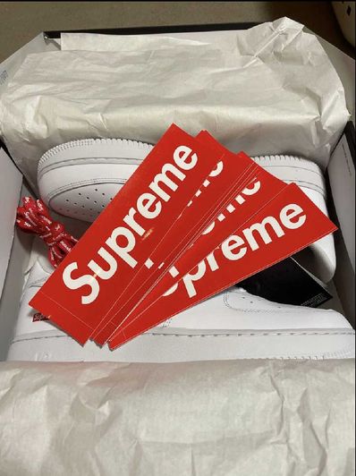 Supreme × Nike Air Force 1 Low "White"