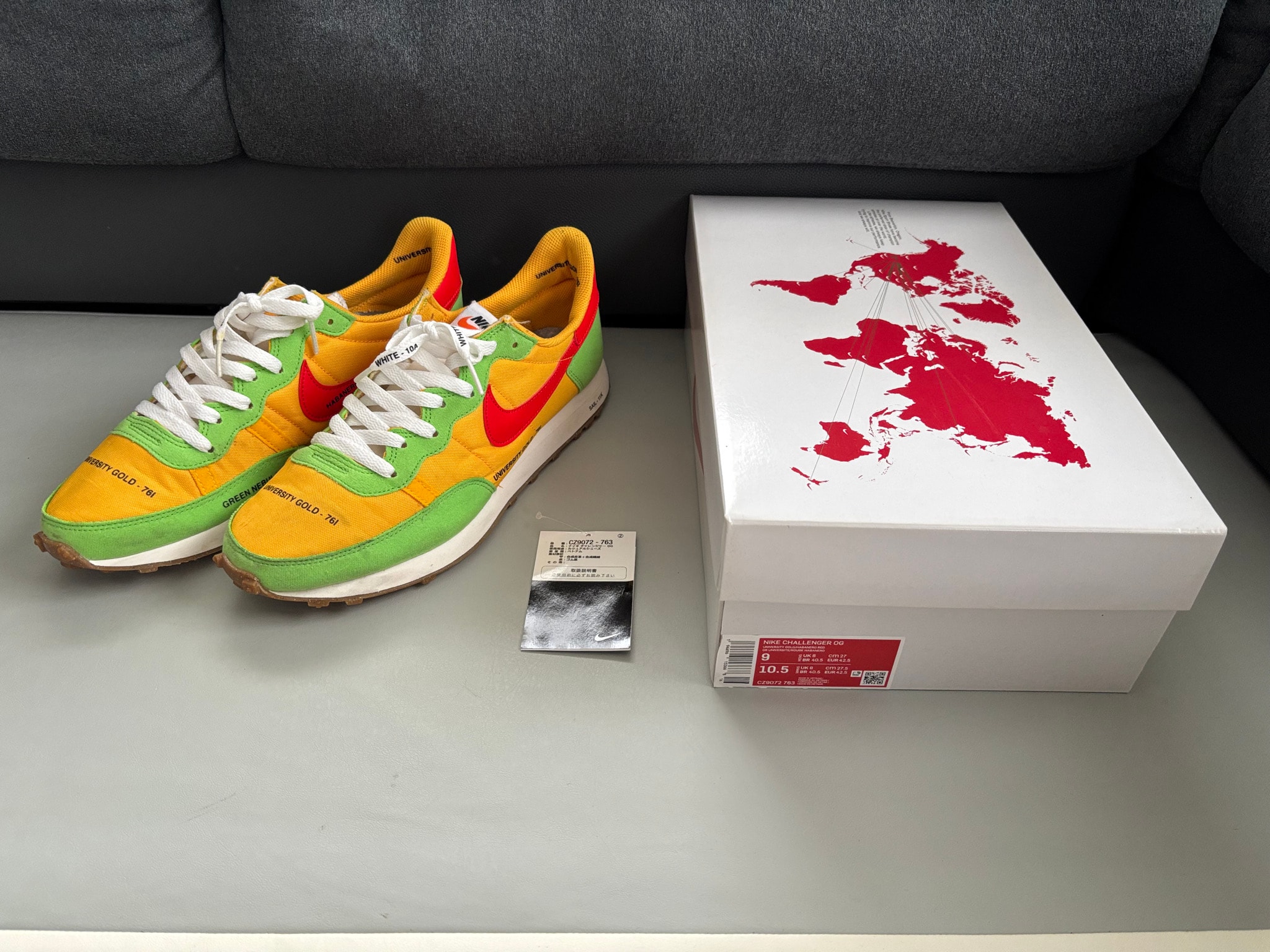 Nike Challenger OG "University Gold/Habanero Red/White/Green Nebula/Sail"