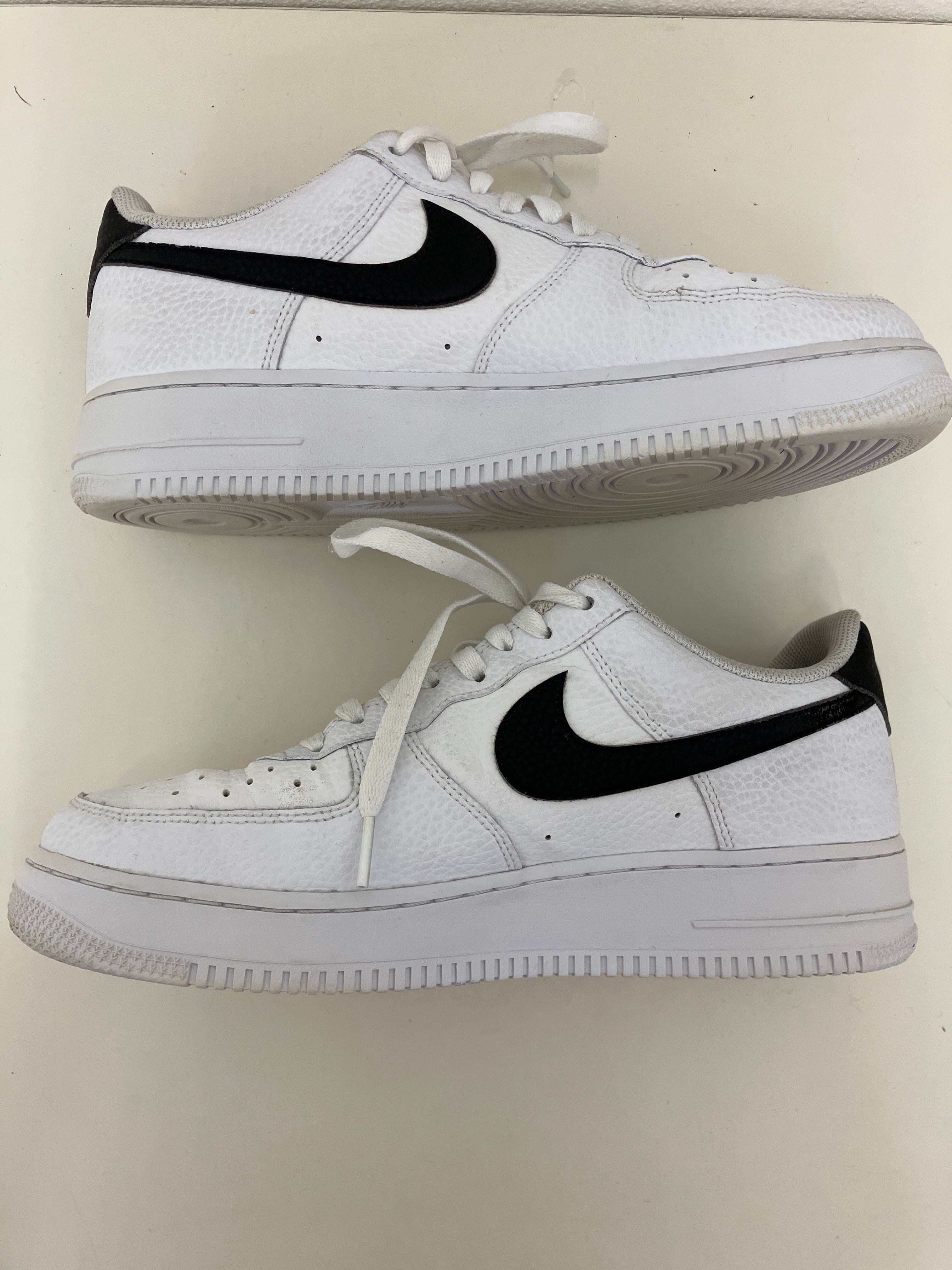 Nike Air Force 1 Low '07 "White Black Pebbled Leather"