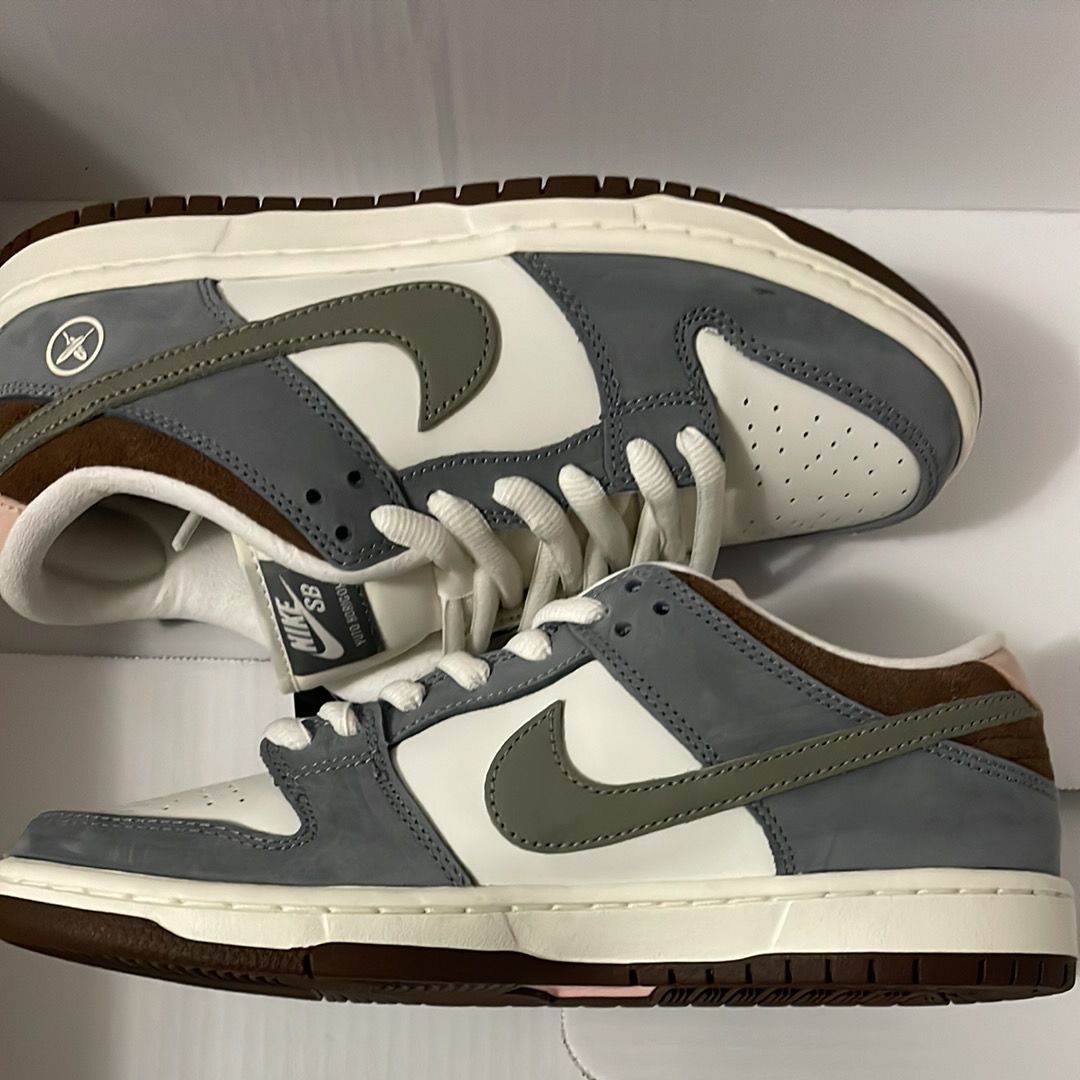 堀米 雄斗(Yuto Horigome) × Nike SB Dunk Low Pro QS "Wolf Grey"