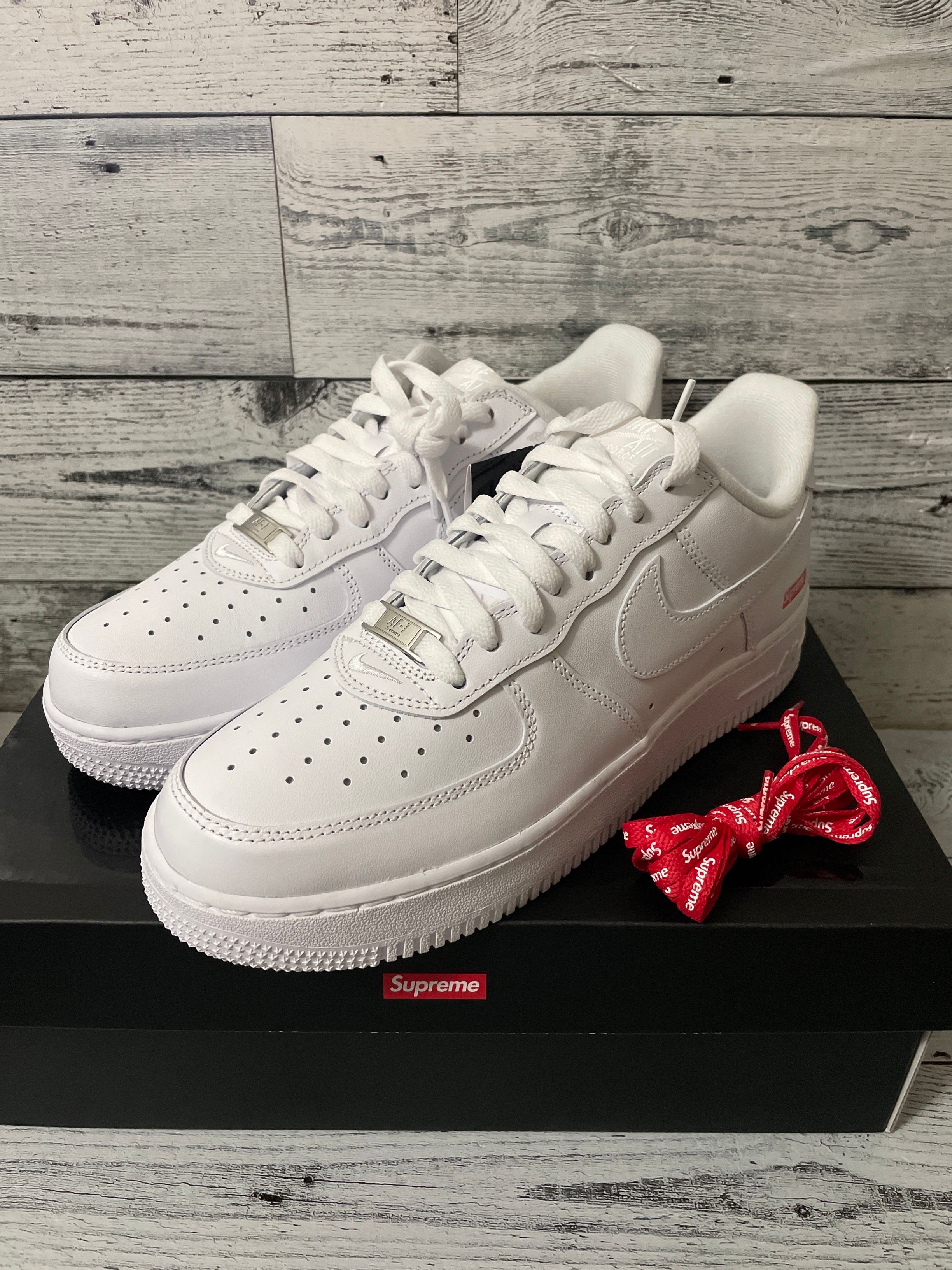 中古 シュプリーム × ナイキ エアフォース1 ロー 