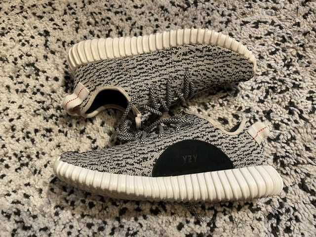 adidas YEEZY Boost 350 "Turtle Dove" (2015) AQ4832